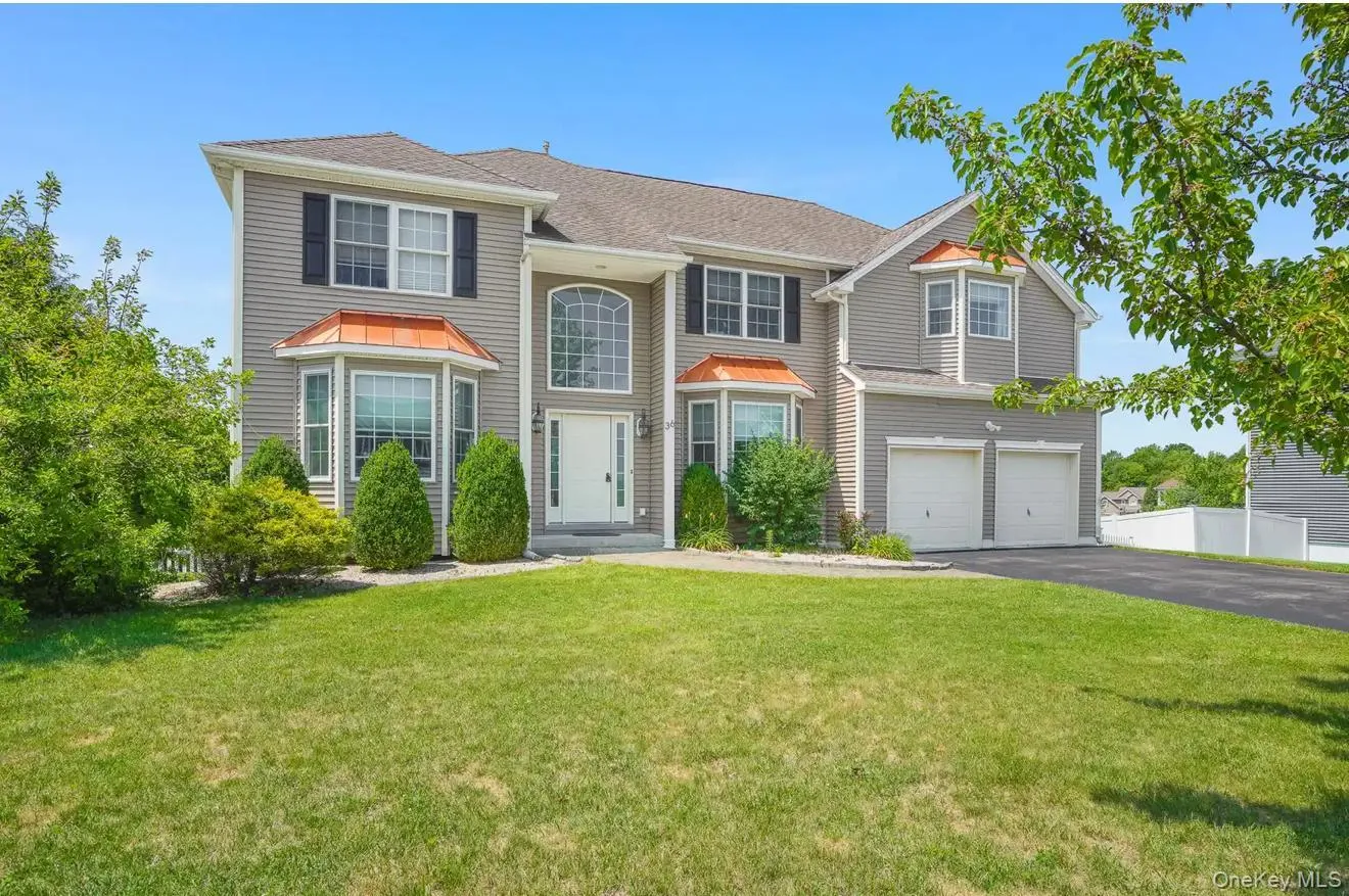 36 Thames Road, Poughkeepsie (town), NY, 4 Bedrooms Bedrooms, 8 Rooms Rooms,2 BathroomsBathrooms,Residential,For Rent,Thames,0,1032830 36 Thames Road, Poughkeepsie (town), NY, 4 Bedrooms Bedrooms, 8 Rooms Rooms,2 BathroomsBathrooms,Residential,For Rent,Thames,0,1032830