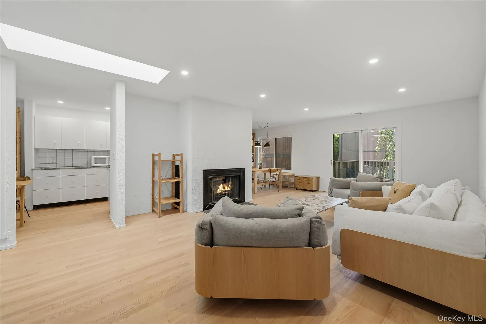 231 Martling Avenue, Greenburgh, NY, 2 Bedrooms Bedrooms, 6 Rooms Rooms,2 BathroomsBathrooms,Residential,For Rent,Martling,0,1032837 231 Martling Avenue, Greenburgh, NY, 2 Bedrooms Bedrooms, 6 Rooms Rooms,2 BathroomsBathrooms,Residential,For Rent,Martling,0,1032837