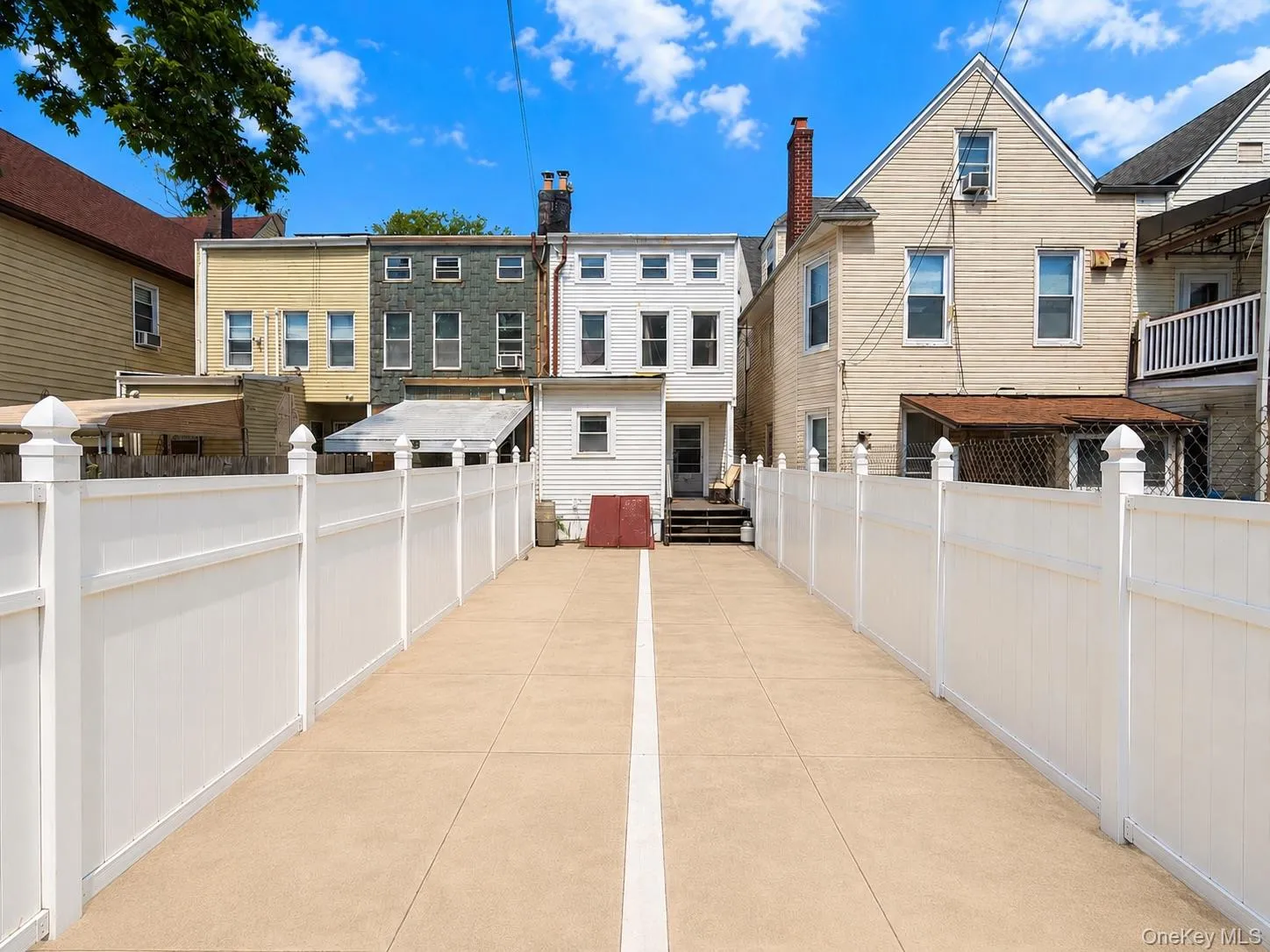 78-51 80th Street, New York, NY, 3 Bedrooms Bedrooms, 7 Rooms Rooms,1 BathroomBathrooms,Residential,For Rent,80th,0,1032842 78-51 80th Street, New York, NY, 3 Bedrooms Bedrooms, 7 Rooms Rooms,1 BathroomBathrooms,Residential,For Rent,80th,0,1032842