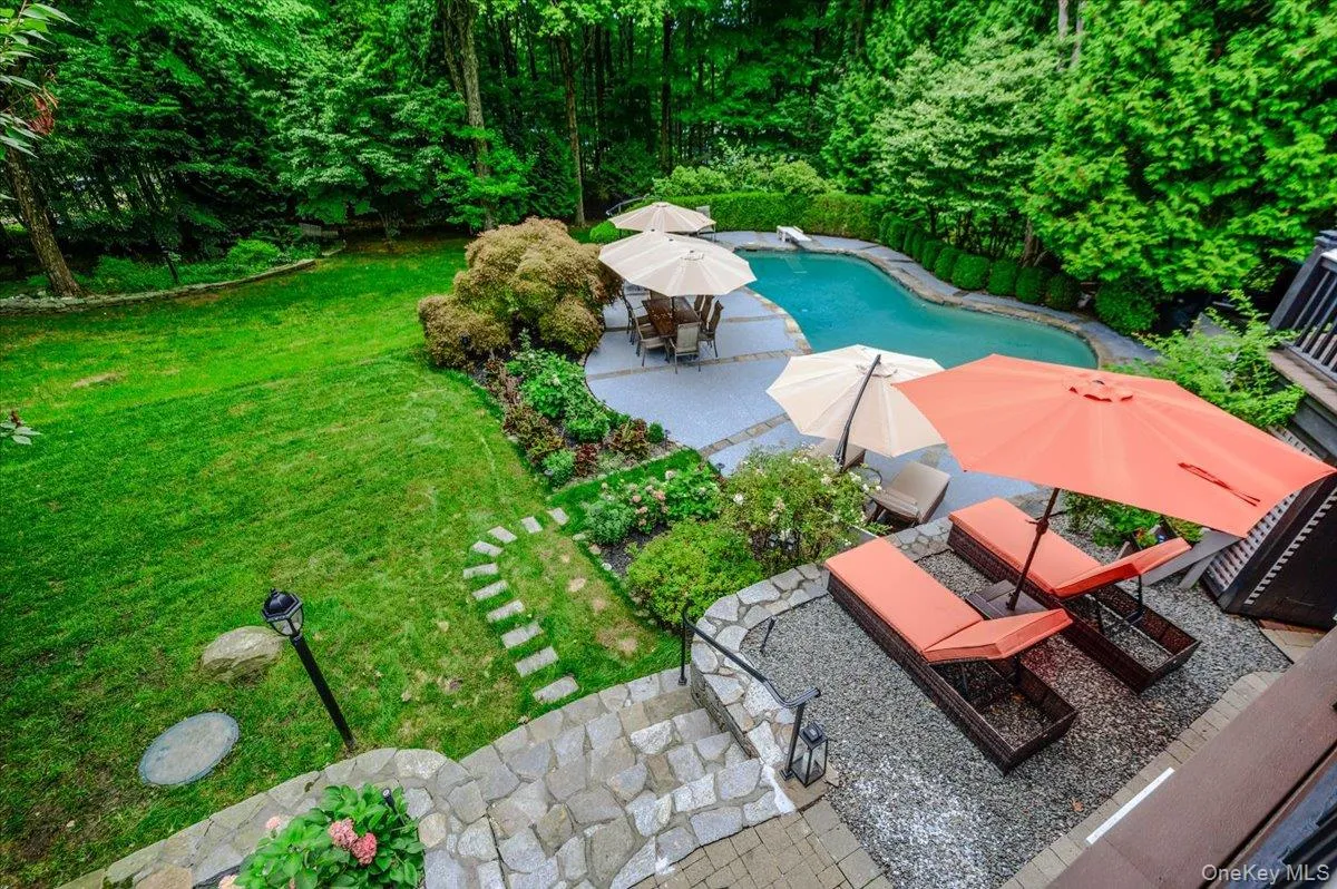 63 Raemont Road, Somers, NY, 4 Bedrooms Bedrooms, 12 Rooms Rooms,3 BathroomsBathrooms,Residential,For Rent,Raemont,0,1032845 63 Raemont Road, Somers, NY, 4 Bedrooms Bedrooms, 12 Rooms Rooms,3 BathroomsBathrooms,Residential,For Rent,Raemont,0,1032845