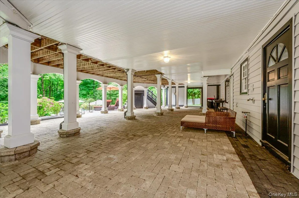 63 Raemont Road, Somers, NY, 4 Bedrooms Bedrooms, 12 Rooms Rooms,3 BathroomsBathrooms,Residential,For Rent,Raemont,0,1032845 63 Raemont Road, Somers, NY, 4 Bedrooms Bedrooms, 12 Rooms Rooms,3 BathroomsBathrooms,Residential,For Rent,Raemont,0,1032845