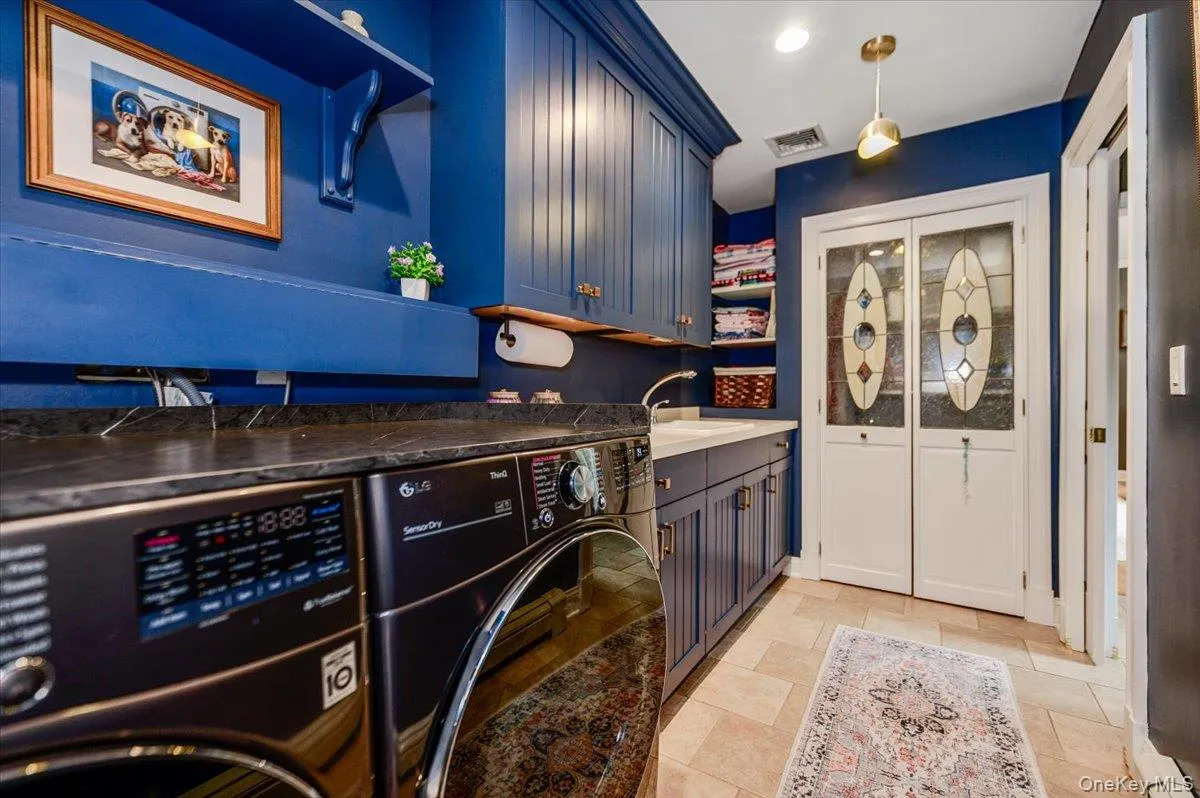 63 Raemont Road, Somers, NY, 4 Bedrooms Bedrooms, 12 Rooms Rooms,3 BathroomsBathrooms,Residential,For Rent,Raemont,0,1032845 63 Raemont Road, Somers, NY, 4 Bedrooms Bedrooms, 12 Rooms Rooms,3 BathroomsBathrooms,Residential,For Rent,Raemont,0,1032845