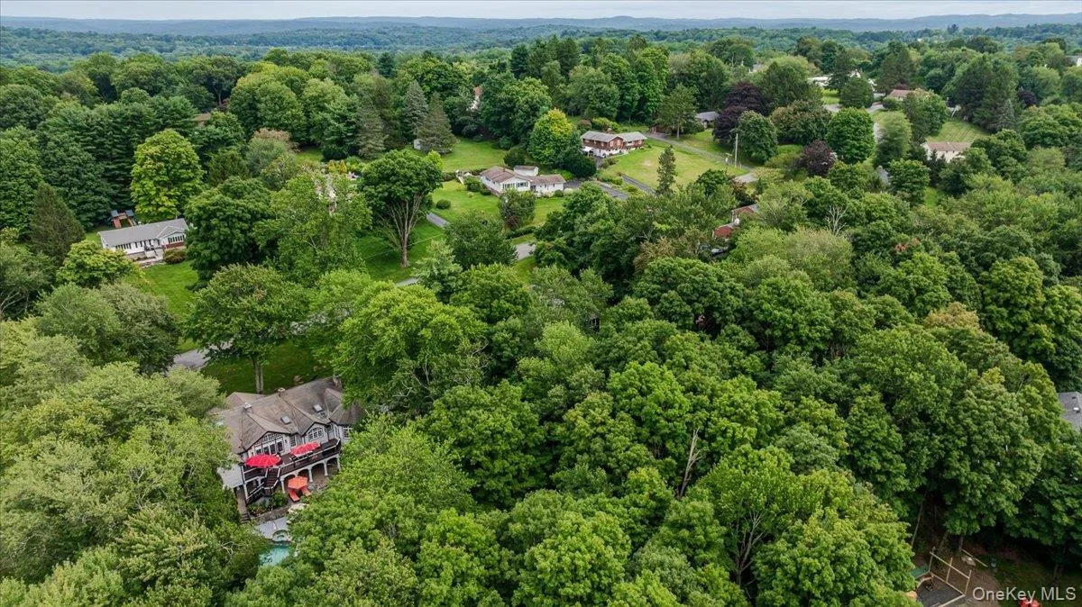 63 Raemont Road, Somers, NY, 4 Bedrooms Bedrooms, 12 Rooms Rooms,3 BathroomsBathrooms,Residential,For Rent,Raemont,0,1032845 63 Raemont Road, Somers, NY, 4 Bedrooms Bedrooms, 12 Rooms Rooms,3 BathroomsBathrooms,Residential,For Rent,Raemont,0,1032845