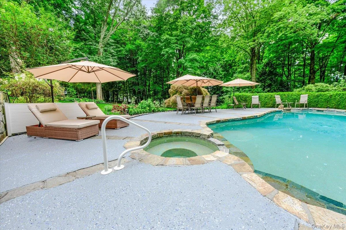 63 Raemont Road, Somers, NY, 4 Bedrooms Bedrooms, 12 Rooms Rooms,3 BathroomsBathrooms,Residential,For Rent,Raemont,0,1032845 63 Raemont Road, Somers, NY, 4 Bedrooms Bedrooms, 12 Rooms Rooms,3 BathroomsBathrooms,Residential,For Rent,Raemont,0,1032845