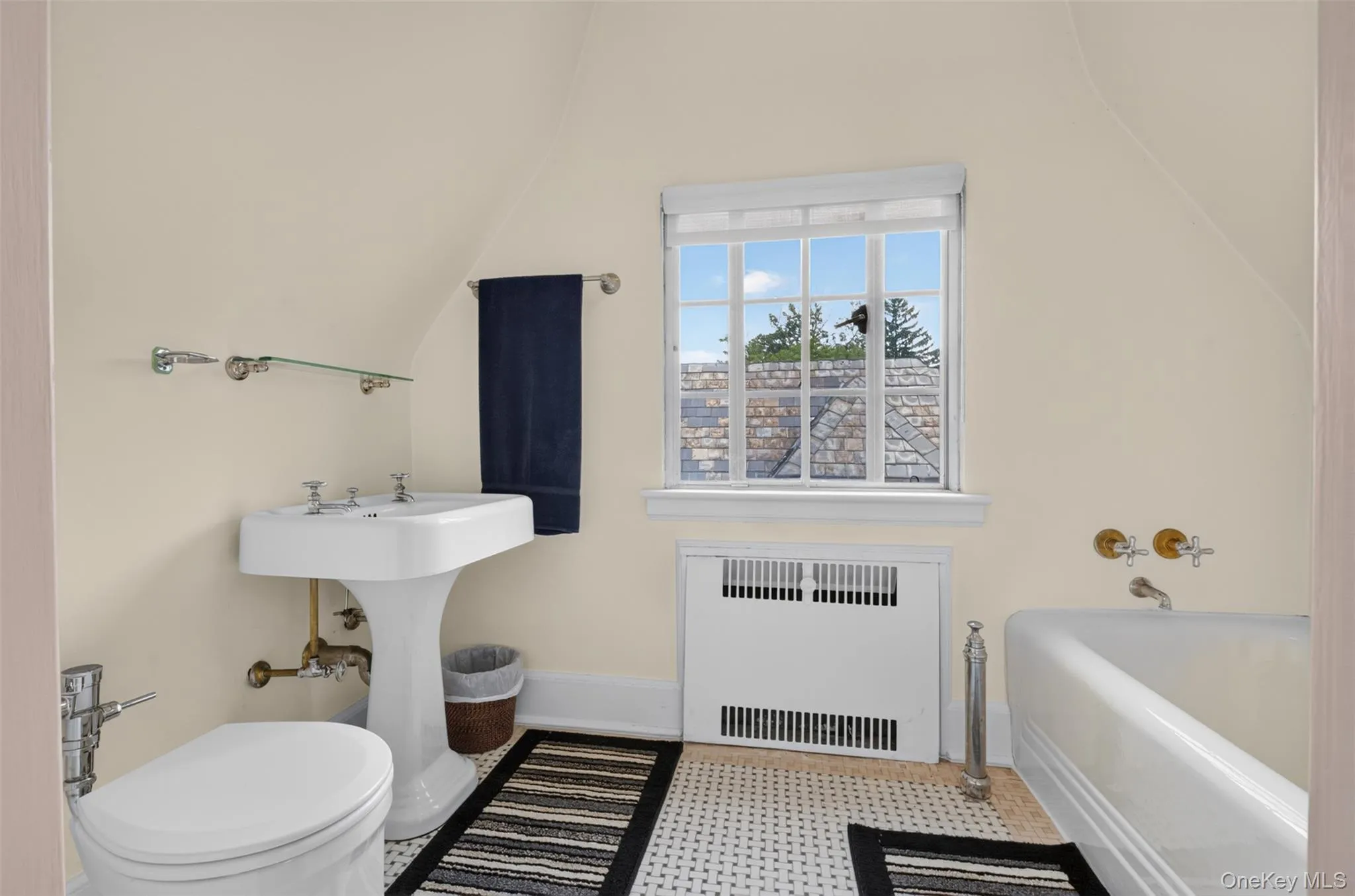 168-09 29th Avenue, New York, NY, 4 Bedrooms Bedrooms, 9 Rooms Rooms,3 BathroomsBathrooms,Residential,For Rent,29th,0,1032847 168-09 29th Avenue, New York, NY, 4 Bedrooms Bedrooms, 9 Rooms Rooms,3 BathroomsBathrooms,Residential,For Rent,29th,0,1032847