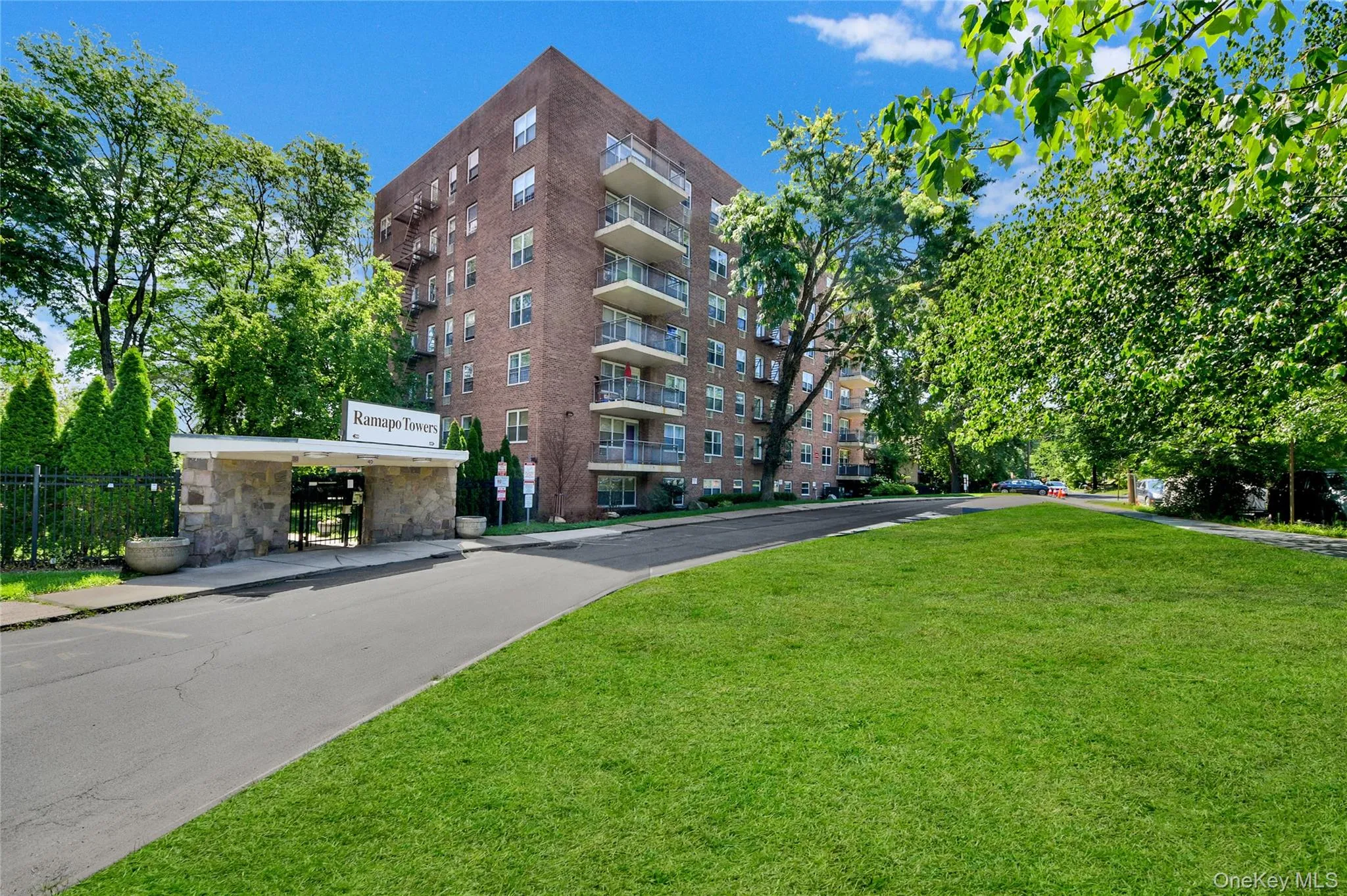 40 Cole Avenue, Ramapo, NY, 1 Bedroom Bedrooms, 4 Rooms Rooms,1 BathroomBathrooms,Residential,For Rent,Cole,0,1032855 40 Cole Avenue, Ramapo, NY, 1 Bedroom Bedrooms, 4 Rooms Rooms,1 BathroomBathrooms,Residential,For Rent,Cole,0,1032855