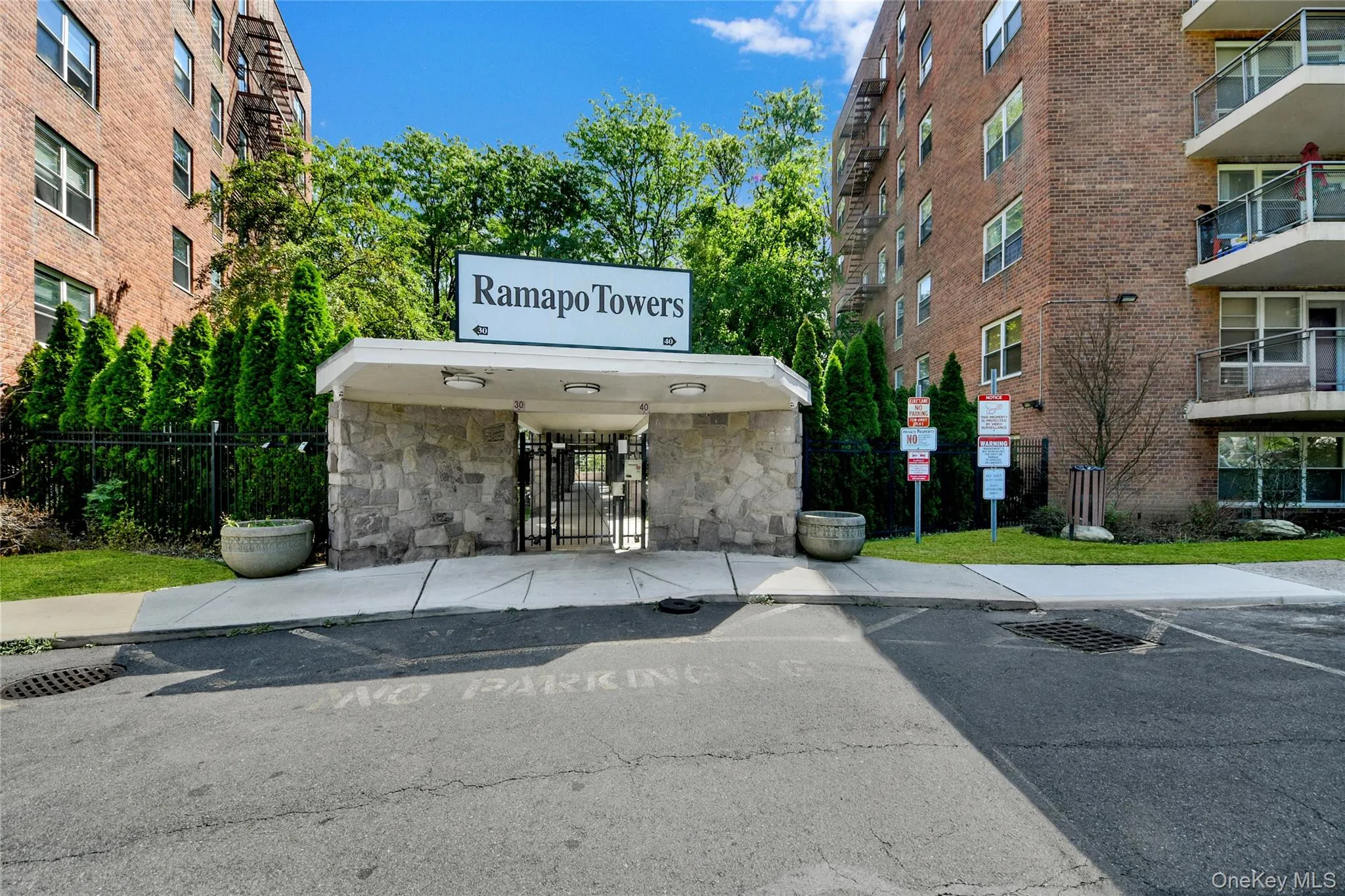 40 Cole Avenue, Ramapo, NY, 1 Bedroom Bedrooms, 4 Rooms Rooms,1 BathroomBathrooms,Residential,For Rent,Cole,0,1032855 40 Cole Avenue, Ramapo, NY, 1 Bedroom Bedrooms, 4 Rooms Rooms,1 BathroomBathrooms,Residential,For Rent,Cole,0,1032855