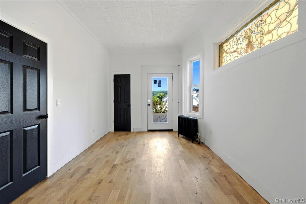 301 Warburton Avenue, Yonkers, NY, 2 Bedrooms Bedrooms, 2 Rooms Rooms,1 BathroomBathrooms,Residential Lease,For Rent,Warburton,0,1032858 301 Warburton Avenue, Yonkers, NY, 2 Bedrooms Bedrooms, 2 Rooms Rooms,1 BathroomBathrooms,Residential Lease,For Rent,Warburton,0,1032858