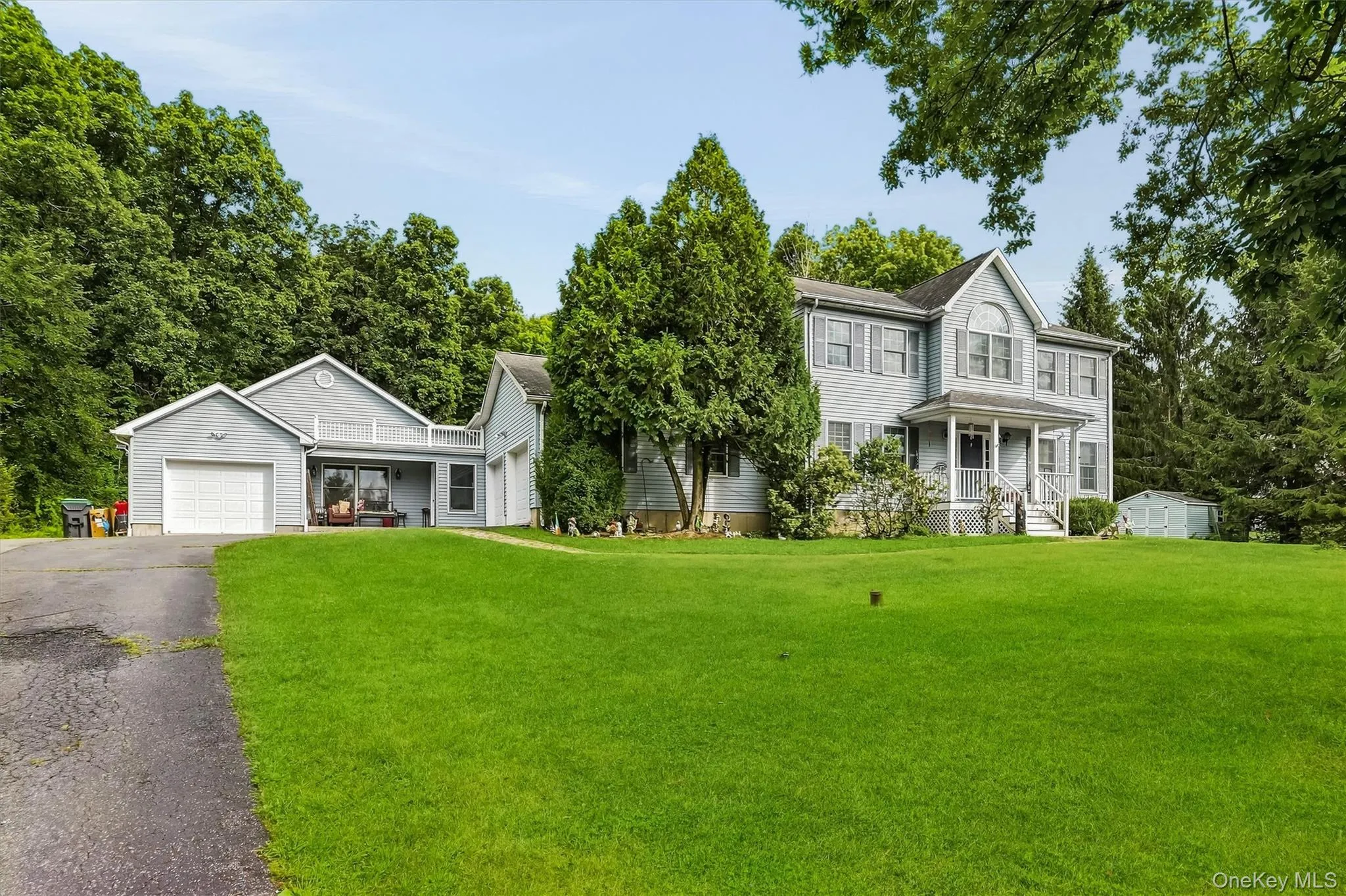 53 Florance Drive, Woodbury, NY, 5 Bedrooms Bedrooms, 10 Rooms Rooms,3 BathroomsBathrooms,Residential,For Rent,Florance,0,1032862 53 Florance Drive, Woodbury, NY, 5 Bedrooms Bedrooms, 10 Rooms Rooms,3 BathroomsBathrooms,Residential,For Rent,Florance,0,1032862