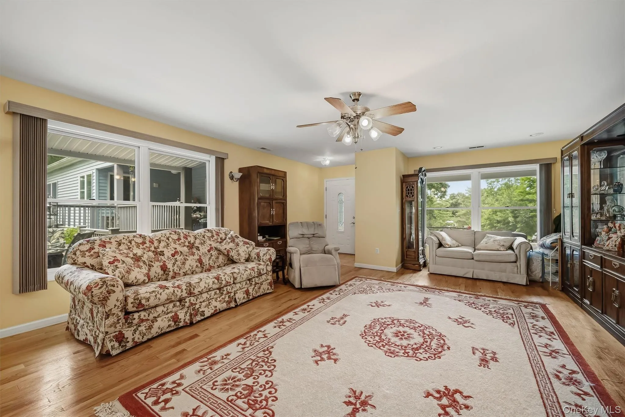 53 Florance Drive, Woodbury, NY, 5 Bedrooms Bedrooms, 10 Rooms Rooms,3 BathroomsBathrooms,Residential,For Rent,Florance,0,1032862 53 Florance Drive, Woodbury, NY, 5 Bedrooms Bedrooms, 10 Rooms Rooms,3 BathroomsBathrooms,Residential,For Rent,Florance,0,1032862