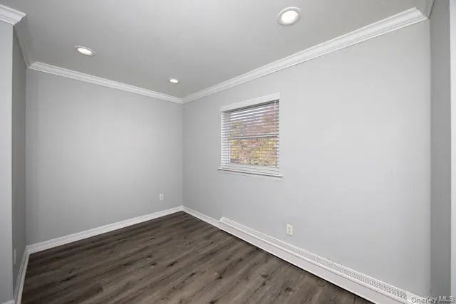 280 Bellmore Avenue, Islip, NY, 1 Bedroom Bedrooms, 4 Rooms Rooms,1 BathroomBathrooms,Residential Lease,For Rent,Bellmore,0,1032864 280 Bellmore Avenue, Islip, NY, 1 Bedroom Bedrooms, 4 Rooms Rooms,1 BathroomBathrooms,Residential Lease,For Rent,Bellmore,0,1032864