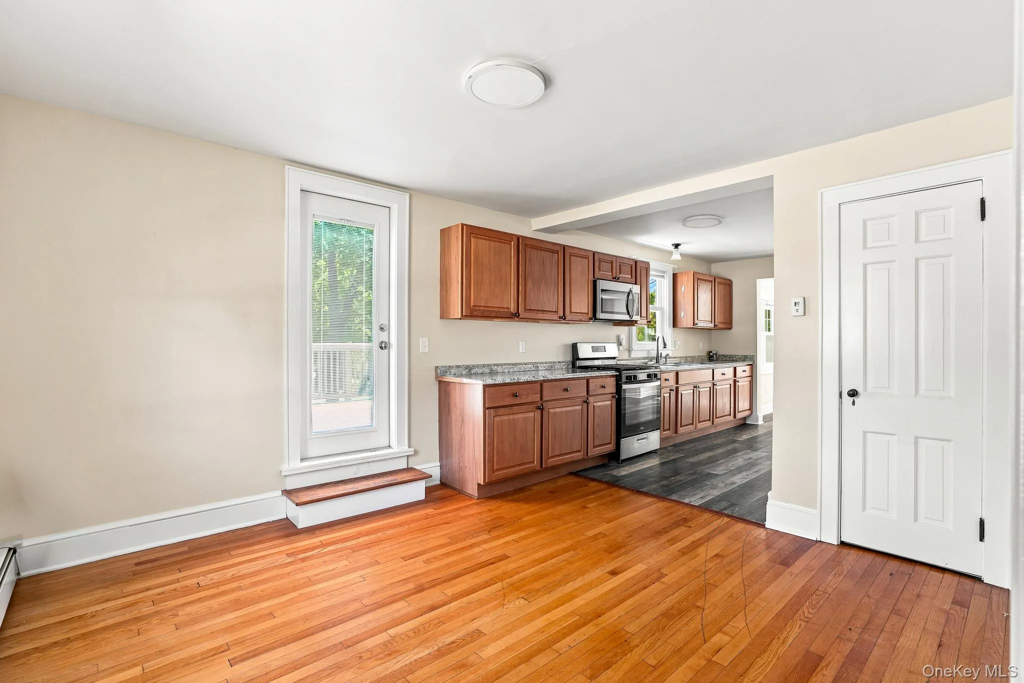168 Jackson Street, Fishkill, NY, 2 Bedrooms Bedrooms, 8 Rooms Rooms,1 BathroomBathrooms,Residential,For Rent,Jackson,0,1032865 168 Jackson Street, Fishkill, NY, 2 Bedrooms Bedrooms, 8 Rooms Rooms,1 BathroomBathrooms,Residential,For Rent,Jackson,0,1032865