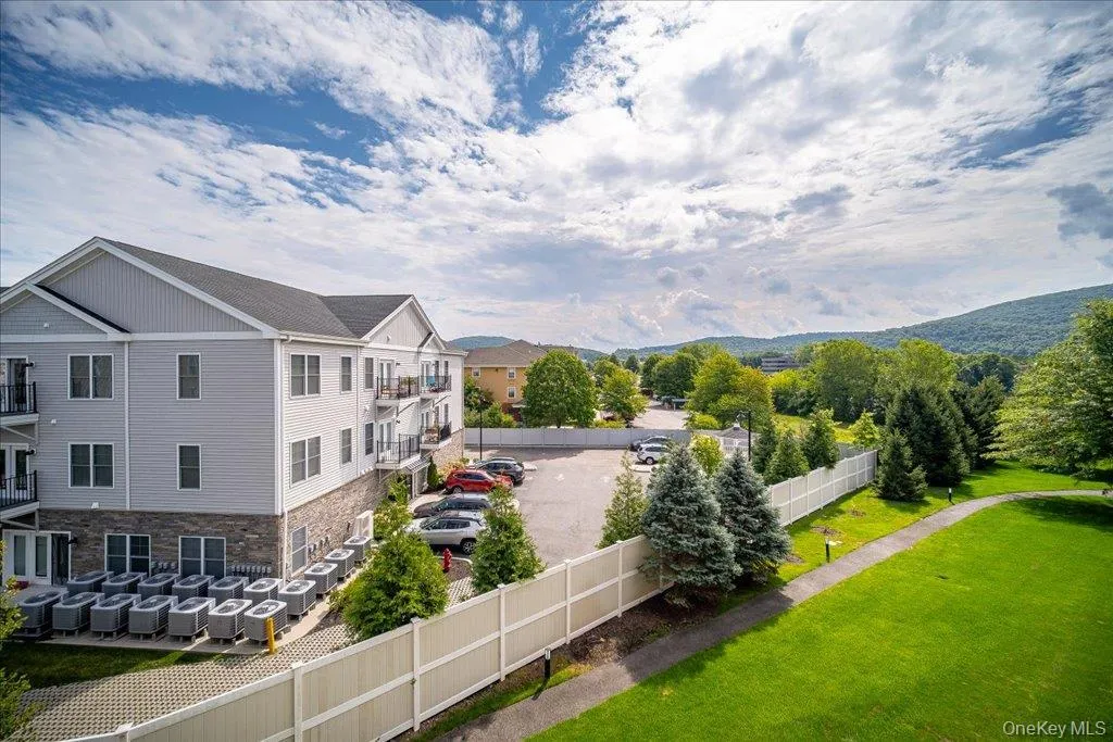 732 Regency Drive, Fishkill, NY, 1 Bedroom Bedrooms, 5 Rooms Rooms,1 BathroomBathrooms,Residential,For Rent,Regency,0,1032867 732 Regency Drive, Fishkill, NY, 1 Bedroom Bedrooms, 5 Rooms Rooms,1 BathroomBathrooms,Residential,For Rent,Regency,0,1032867