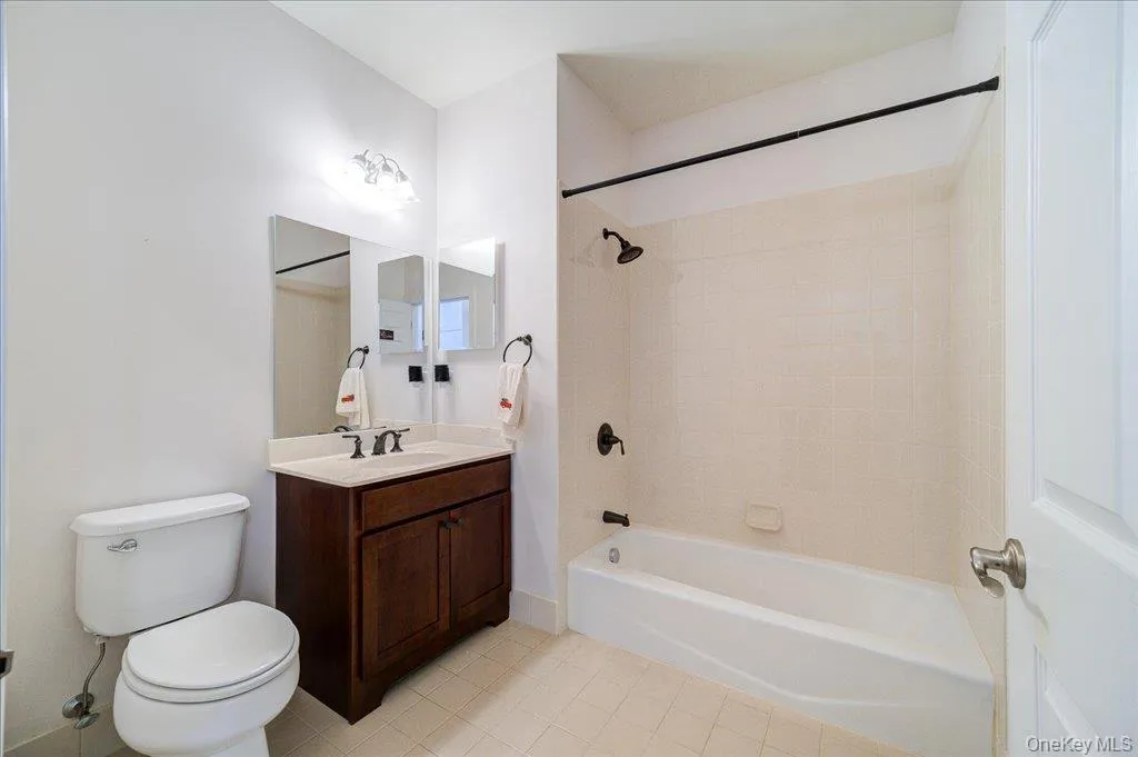 732 Regency Drive, Fishkill, NY, 1 Bedroom Bedrooms, 5 Rooms Rooms,1 BathroomBathrooms,Residential,For Rent,Regency,0,1032867 732 Regency Drive, Fishkill, NY, 1 Bedroom Bedrooms, 5 Rooms Rooms,1 BathroomBathrooms,Residential,For Rent,Regency,0,1032867