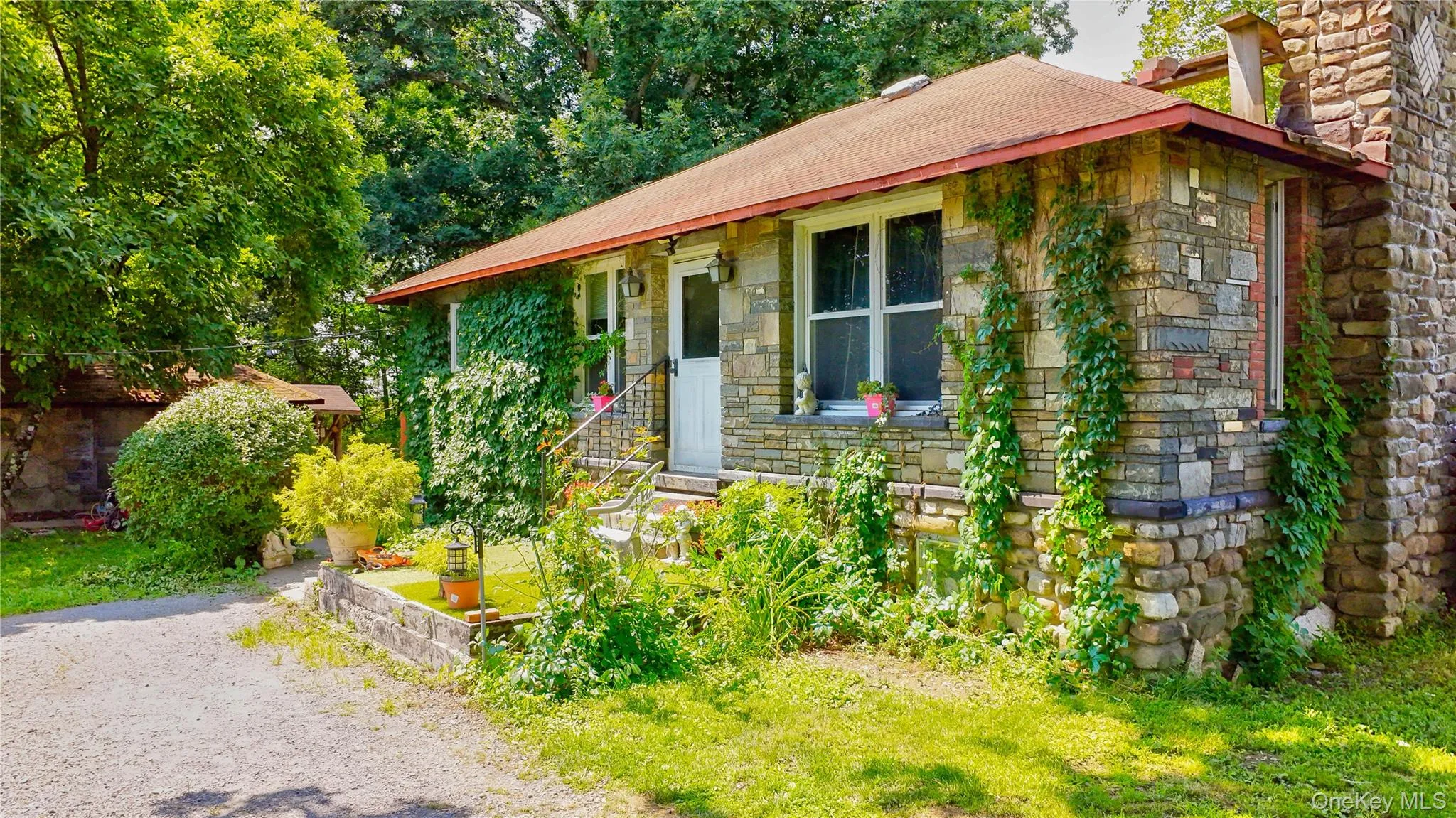 120 Route 17K, Newburgh (town), NY, 2 Bedrooms Bedrooms, 6 Rooms Rooms,1 BathroomBathrooms,Residential,For Rent,Route 17K,0,1032871 120 Route 17K, Newburgh (town), NY, 2 Bedrooms Bedrooms, 6 Rooms Rooms,1 BathroomBathrooms,Residential,For Rent,Route 17K,0,1032871