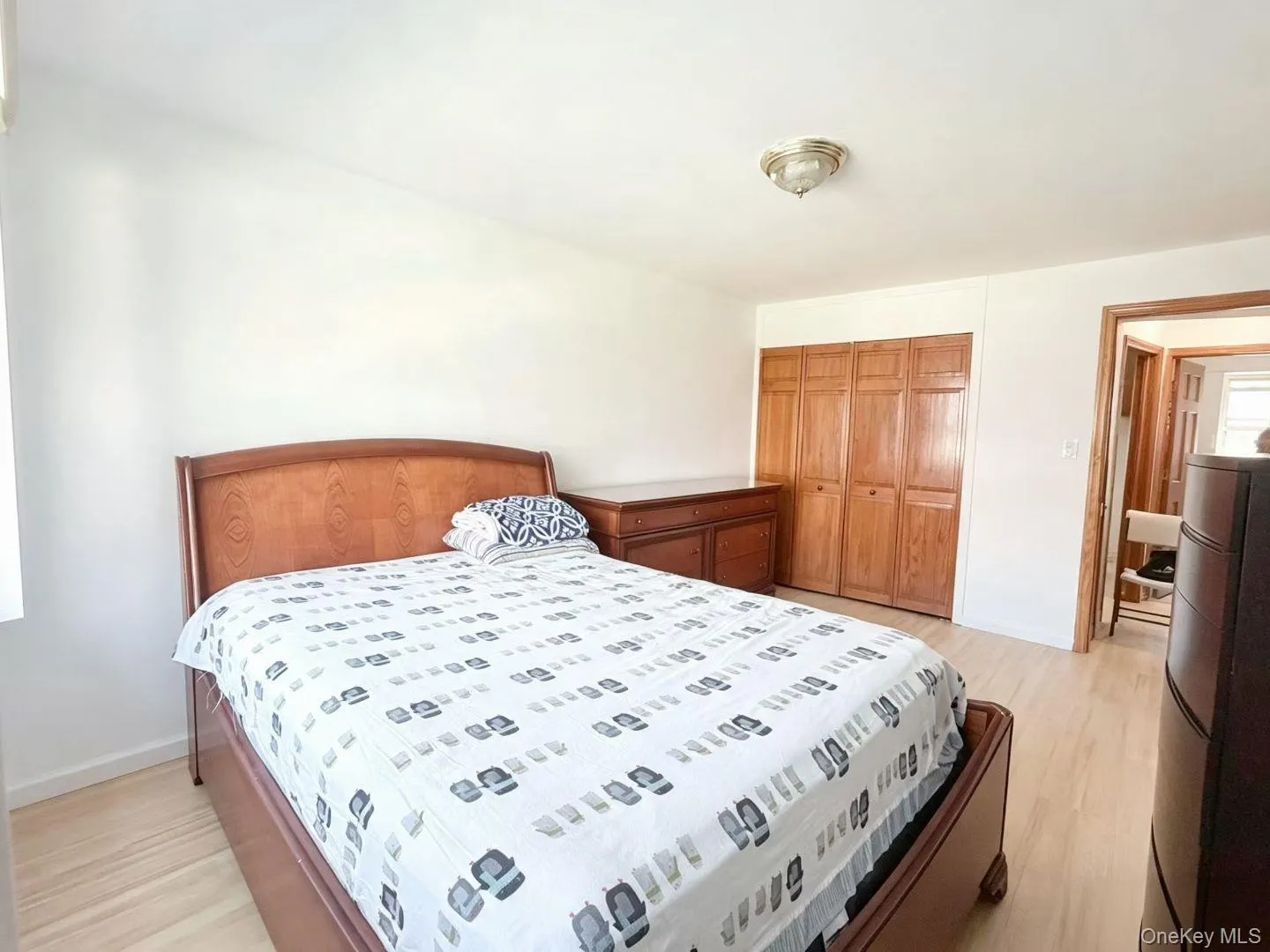 111-21 66th, New York, NY, 2 Bedrooms Bedrooms, 4 Rooms Rooms,1 BathroomBathrooms,Residential Lease,For Rent,66th,0,1032879 111-21 66th, New York, NY, 2 Bedrooms Bedrooms, 4 Rooms Rooms,1 BathroomBathrooms,Residential Lease,For Rent,66th,0,1032879