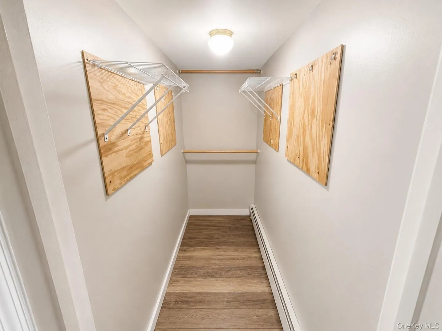 37 Old Town Road, Shawangunk, NY, 3 Bedrooms Bedrooms, 6 Rooms Rooms,1 BathroomBathrooms,Residential,For Rent,Old Town,0,1032881 37 Old Town Road, Shawangunk, NY, 3 Bedrooms Bedrooms, 6 Rooms Rooms,1 BathroomBathrooms,Residential,For Rent,Old Town,0,1032881