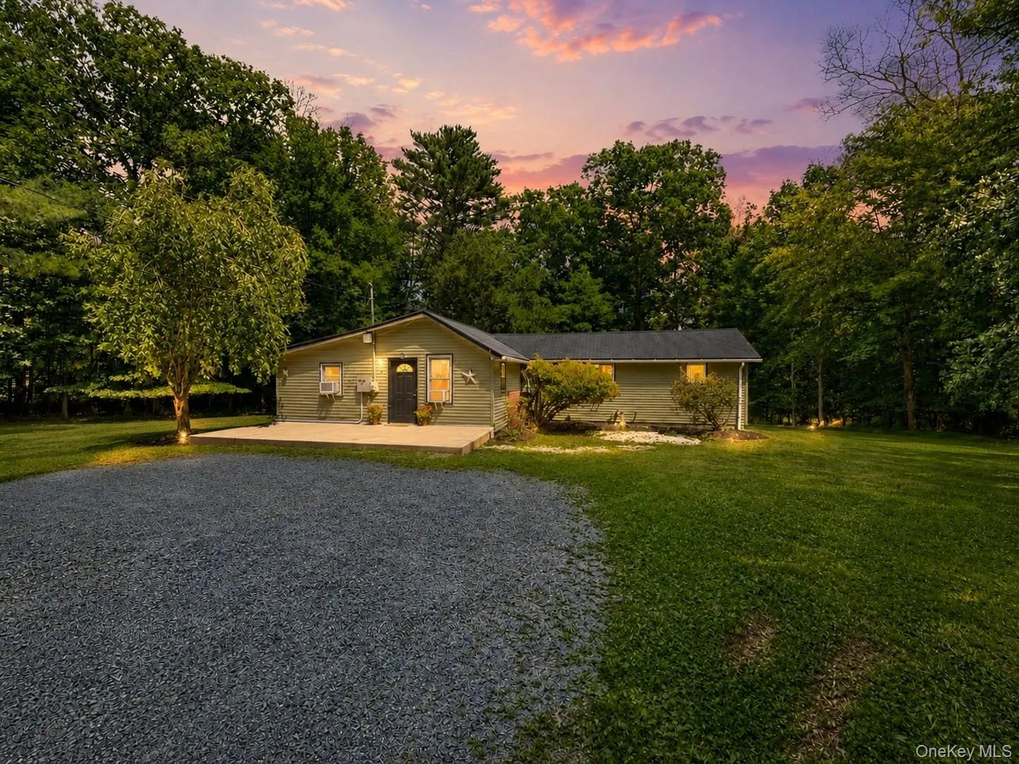 37 Old Town Road, Shawangunk, NY, 3 Bedrooms Bedrooms, 6 Rooms Rooms,1 BathroomBathrooms,Residential,For Rent,Old Town,0,1032881 37 Old Town Road, Shawangunk, NY, 3 Bedrooms Bedrooms, 6 Rooms Rooms,1 BathroomBathrooms,Residential,For Rent,Old Town,0,1032881