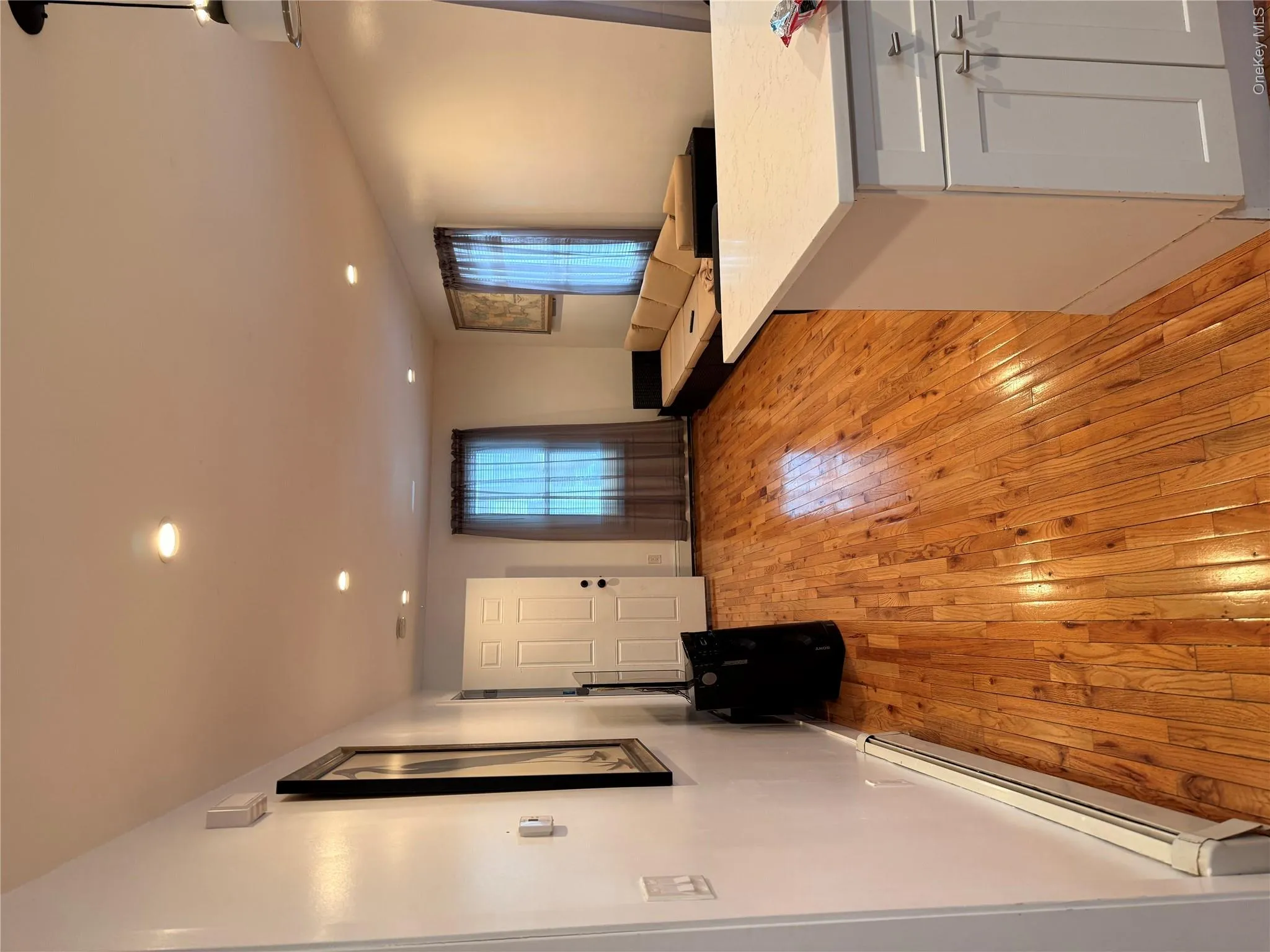 116 Winthrop Avenue, Greenburgh, NY, 3 Bedrooms Bedrooms, 5 Rooms Rooms,1 BathroomBathrooms,Residential Lease,For Rent,Winthrop,0,1032884 116 Winthrop Avenue, Greenburgh, NY, 3 Bedrooms Bedrooms, 5 Rooms Rooms,1 BathroomBathrooms,Residential Lease,For Rent,Winthrop,0,1032884