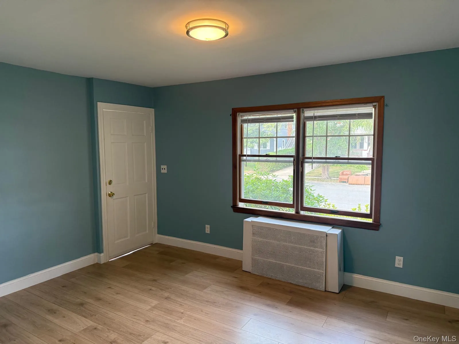 375 3rd Street, Babylon, NY, 2 Bedrooms Bedrooms, 5 Rooms Rooms,1 BathroomBathrooms,Residential Lease,For Rent,3rd,0,1032886 375 3rd Street, Babylon, NY, 2 Bedrooms Bedrooms, 5 Rooms Rooms,1 BathroomBathrooms,Residential Lease,For Rent,3rd,0,1032886
