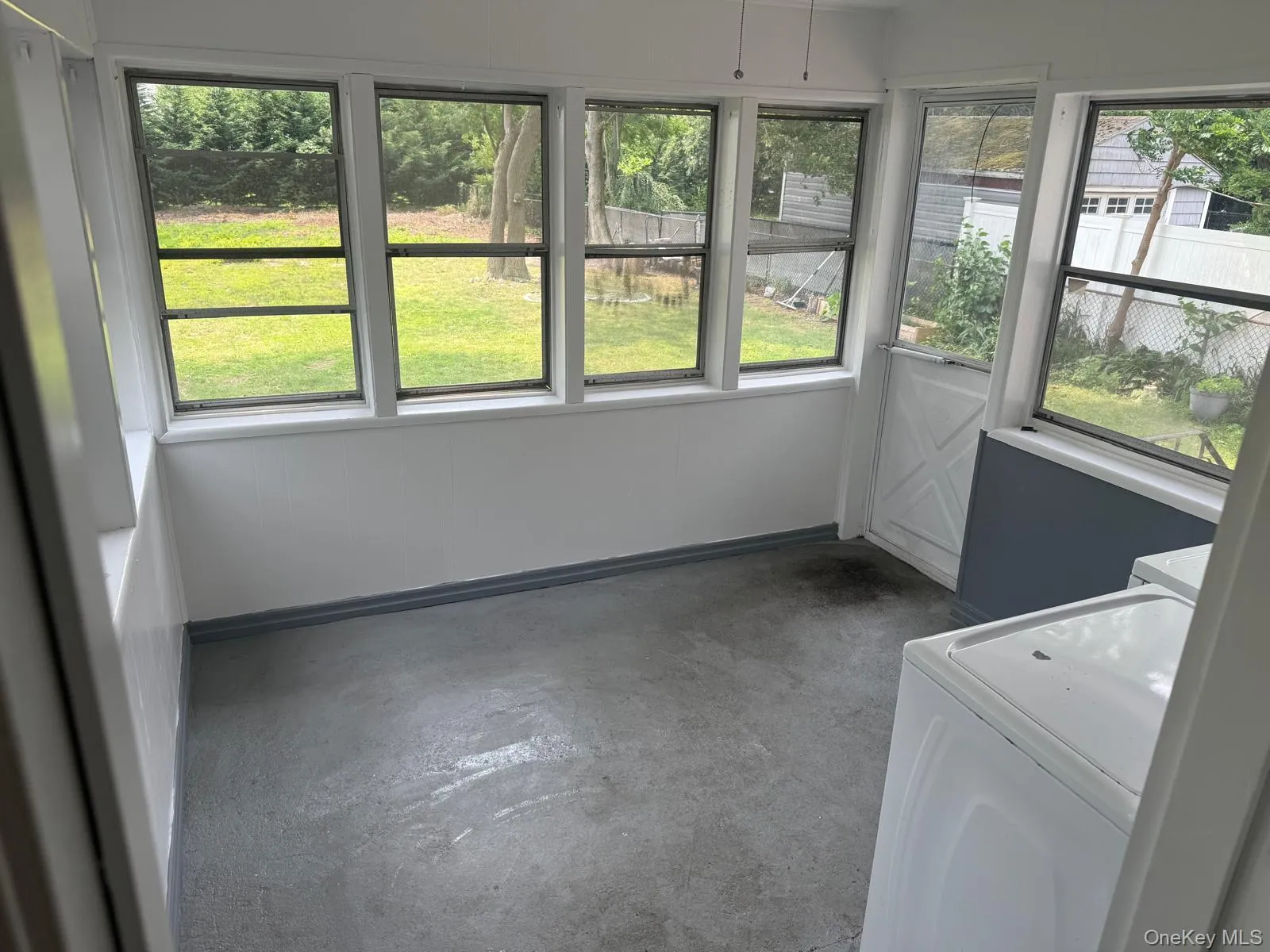 375 3rd Street, Babylon, NY, 2 Bedrooms Bedrooms, 5 Rooms Rooms,1 BathroomBathrooms,Residential Lease,For Rent,3rd,0,1032886 375 3rd Street, Babylon, NY, 2 Bedrooms Bedrooms, 5 Rooms Rooms,1 BathroomBathrooms,Residential Lease,For Rent,3rd,0,1032886