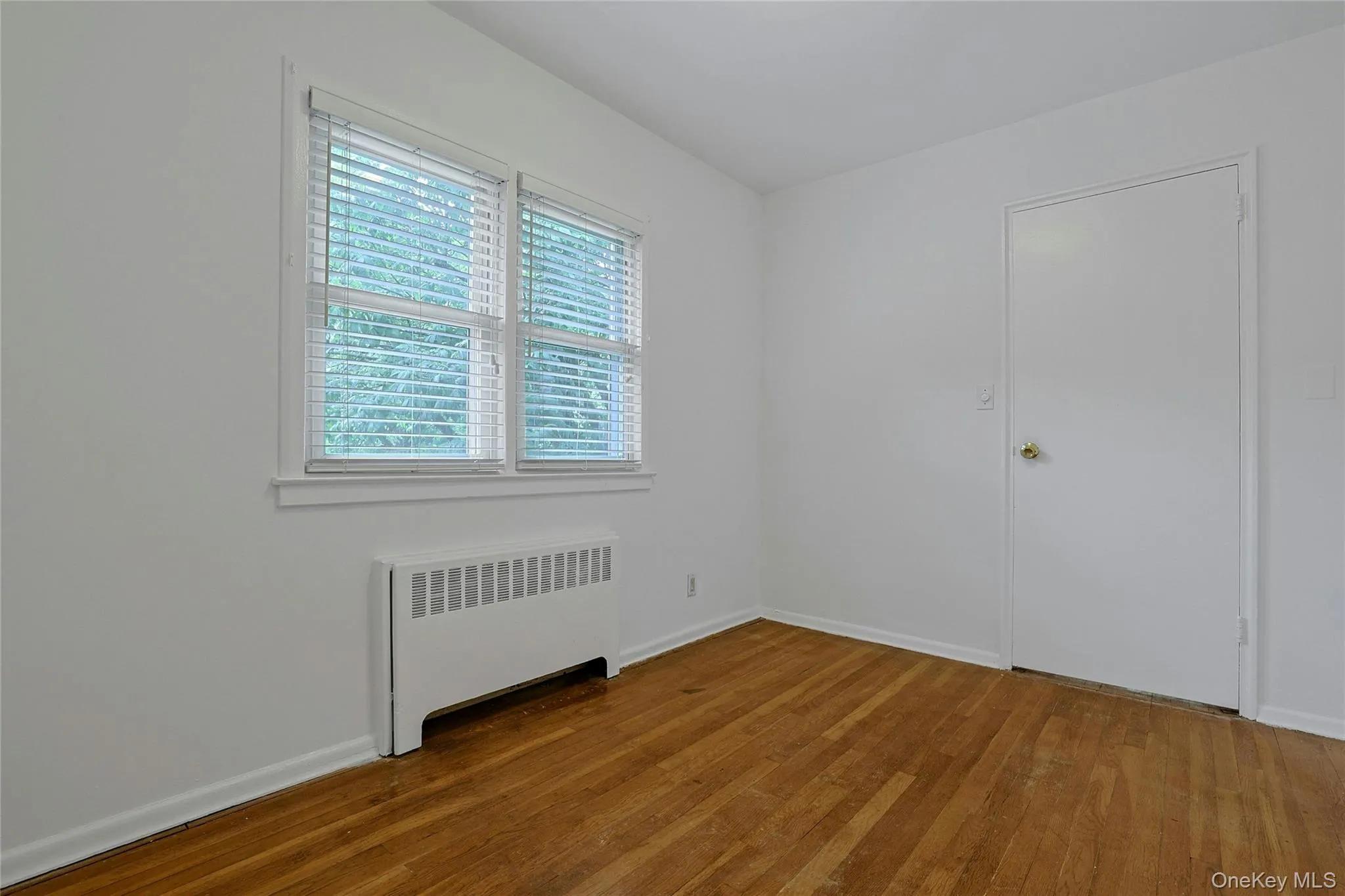 140 Broadway, Greenburgh, NY, 1 Bedroom Bedrooms, 4 Rooms Rooms,1 BathroomBathrooms,Residential,For Rent,Broadway,0,1032887 140 Broadway, Greenburgh, NY, 1 Bedroom Bedrooms, 4 Rooms Rooms,1 BathroomBathrooms,Residential,For Rent,Broadway,0,1032887