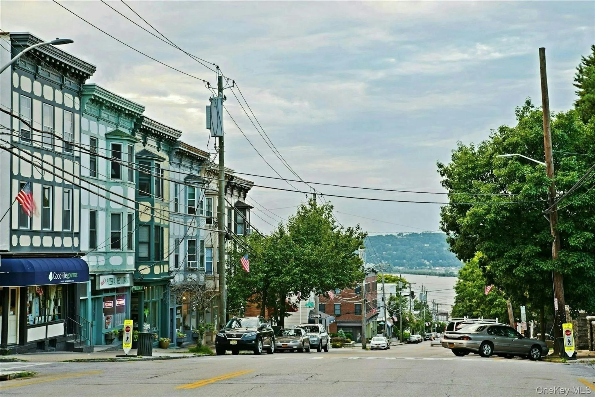 140 Broadway, Greenburgh, NY, 1 Bedroom Bedrooms, 4 Rooms Rooms,1 BathroomBathrooms,Residential,For Rent,Broadway,0,1032887 140 Broadway, Greenburgh, NY, 1 Bedroom Bedrooms, 4 Rooms Rooms,1 BathroomBathrooms,Residential,For Rent,Broadway,0,1032887