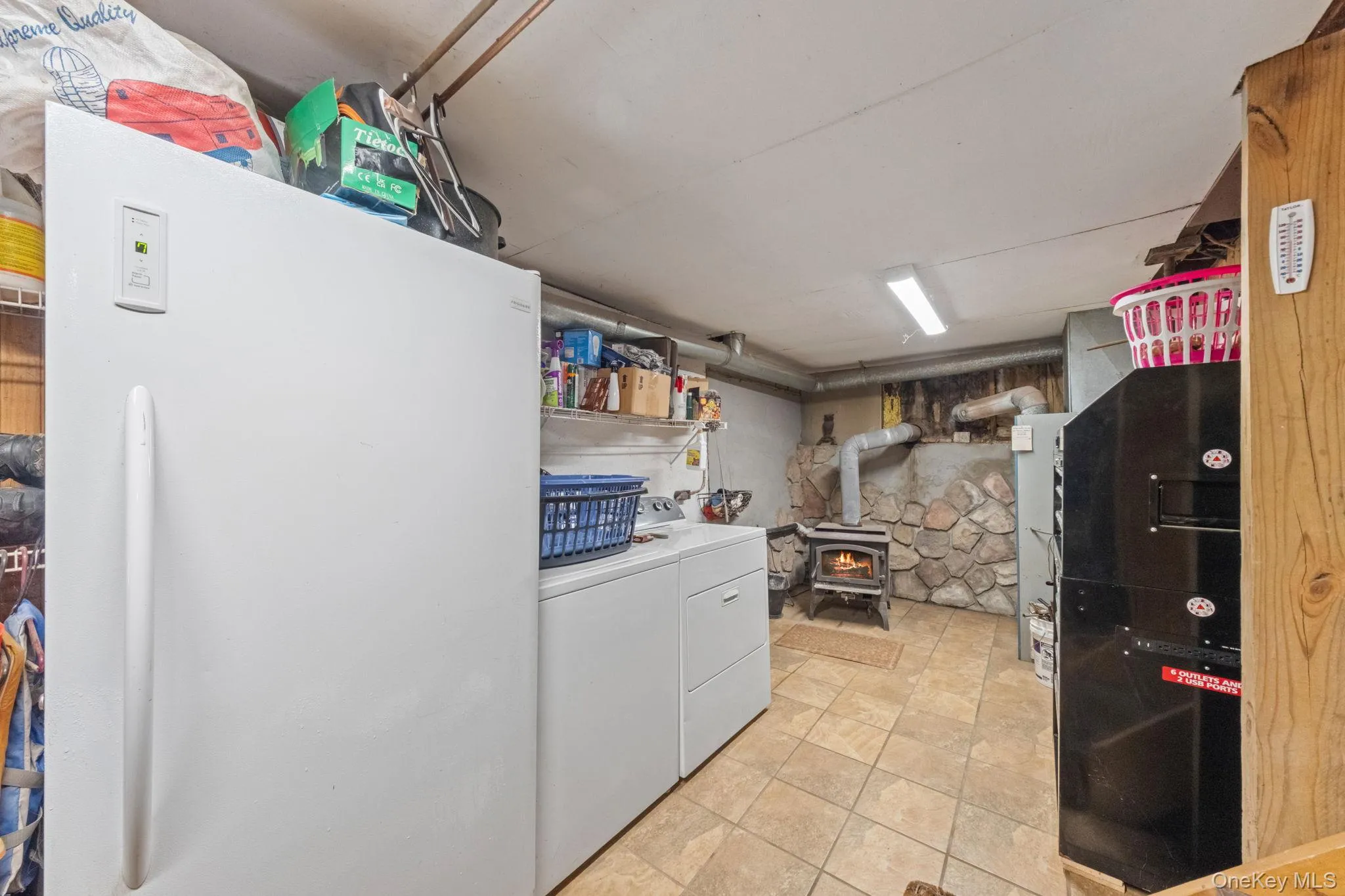 109 Canal Road, Thompson, NY, 3 Bedrooms Bedrooms, 6 Rooms Rooms,2 BathroomsBathrooms,Residential,For Rent,Canal,0,1032890 109 Canal Road, Thompson, NY, 3 Bedrooms Bedrooms, 6 Rooms Rooms,2 BathroomsBathrooms,Residential,For Rent,Canal,0,1032890