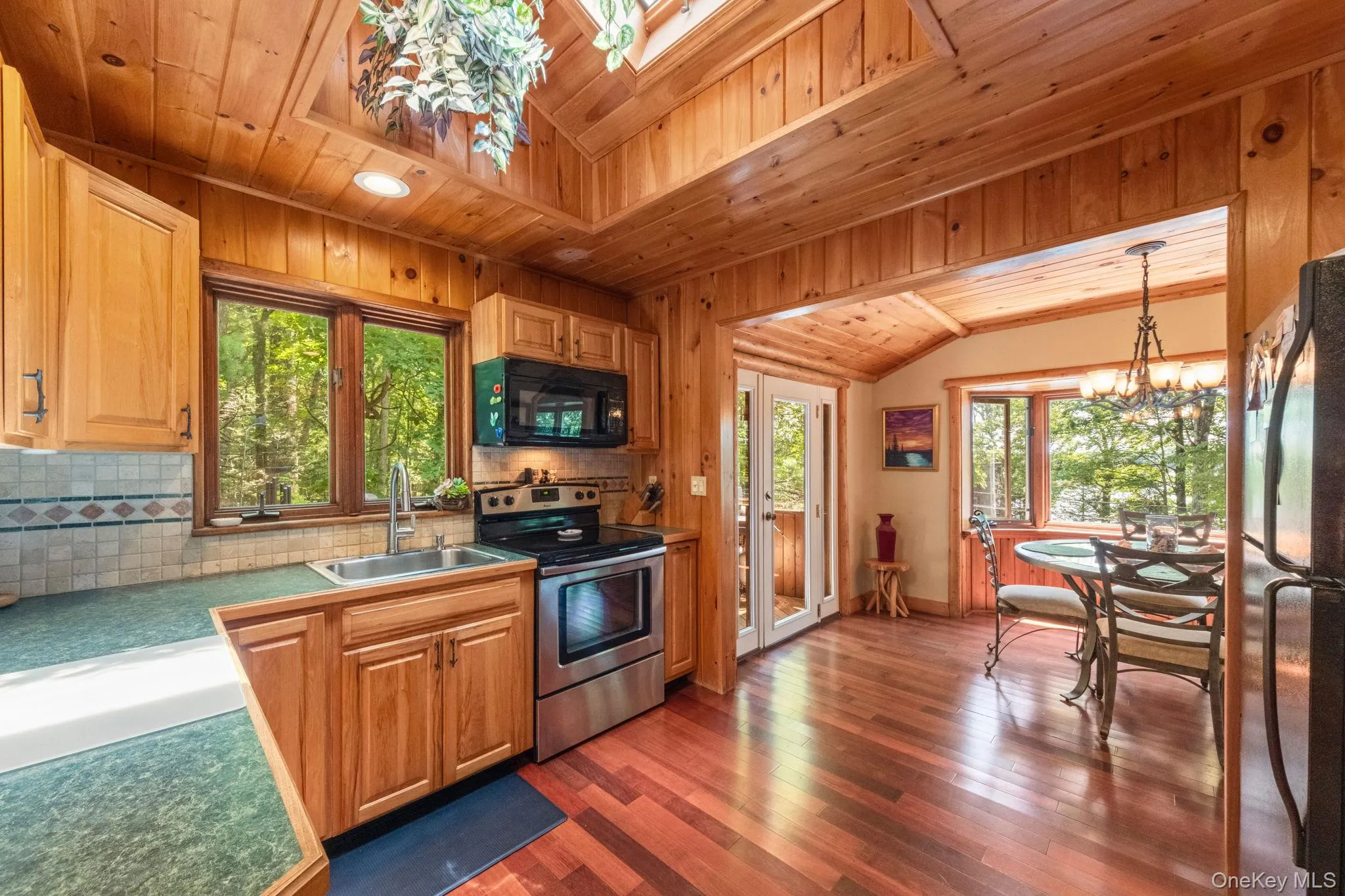 109 Canal Road, Thompson, NY, 3 Bedrooms Bedrooms, 6 Rooms Rooms,2 BathroomsBathrooms,Residential,For Rent,Canal,0,1032890 109 Canal Road, Thompson, NY, 3 Bedrooms Bedrooms, 6 Rooms Rooms,2 BathroomsBathrooms,Residential,For Rent,Canal,0,1032890