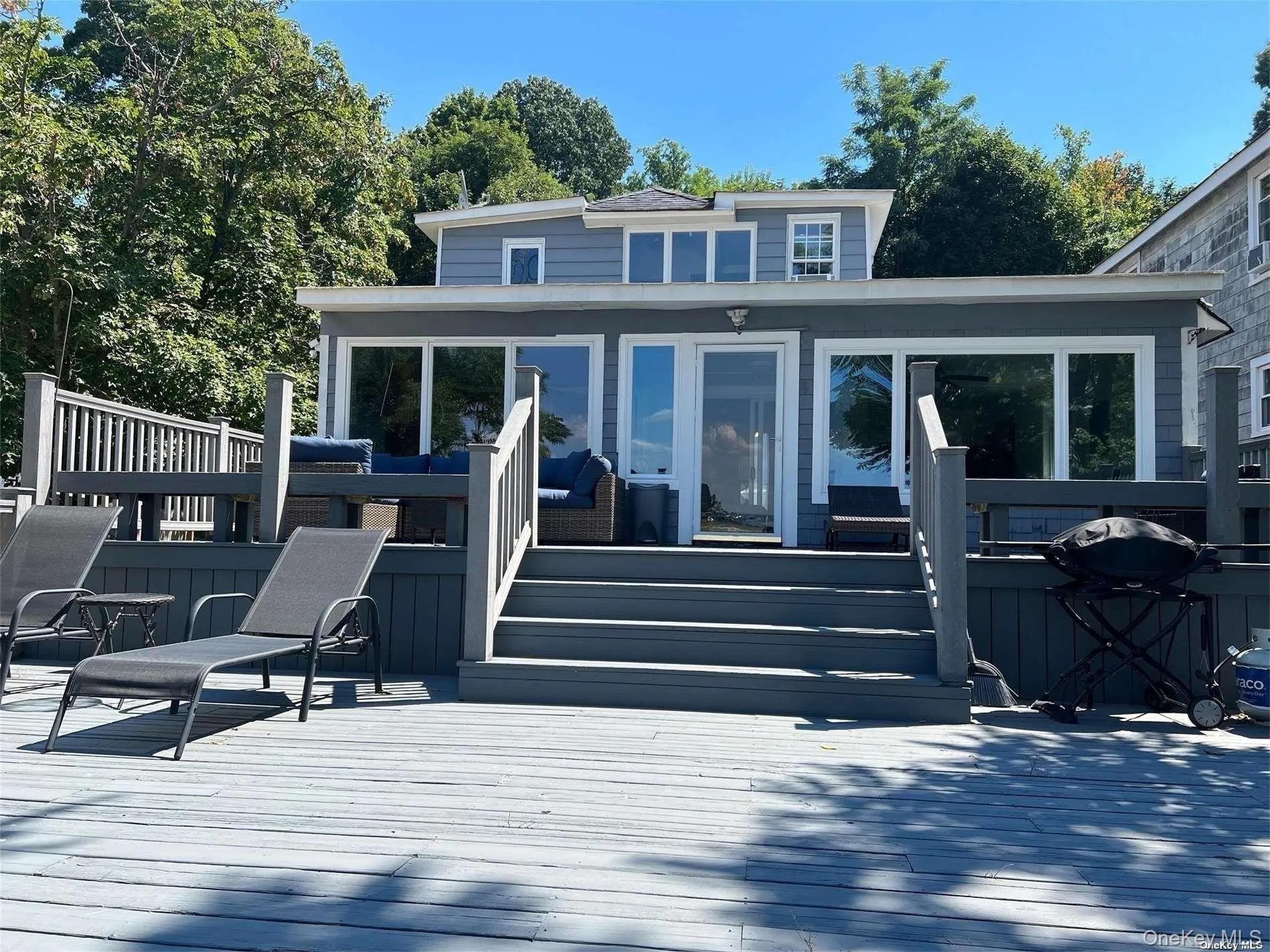18 Shore Road, Oyster Bay, NY, 2 Bedrooms Bedrooms, 6 Rooms Rooms,1 BathroomBathrooms,Residential Lease,For Rent,Shore,0,1032894 18 Shore Road, Oyster Bay, NY, 2 Bedrooms Bedrooms, 6 Rooms Rooms,1 BathroomBathrooms,Residential Lease,For Rent,Shore,0,1032894