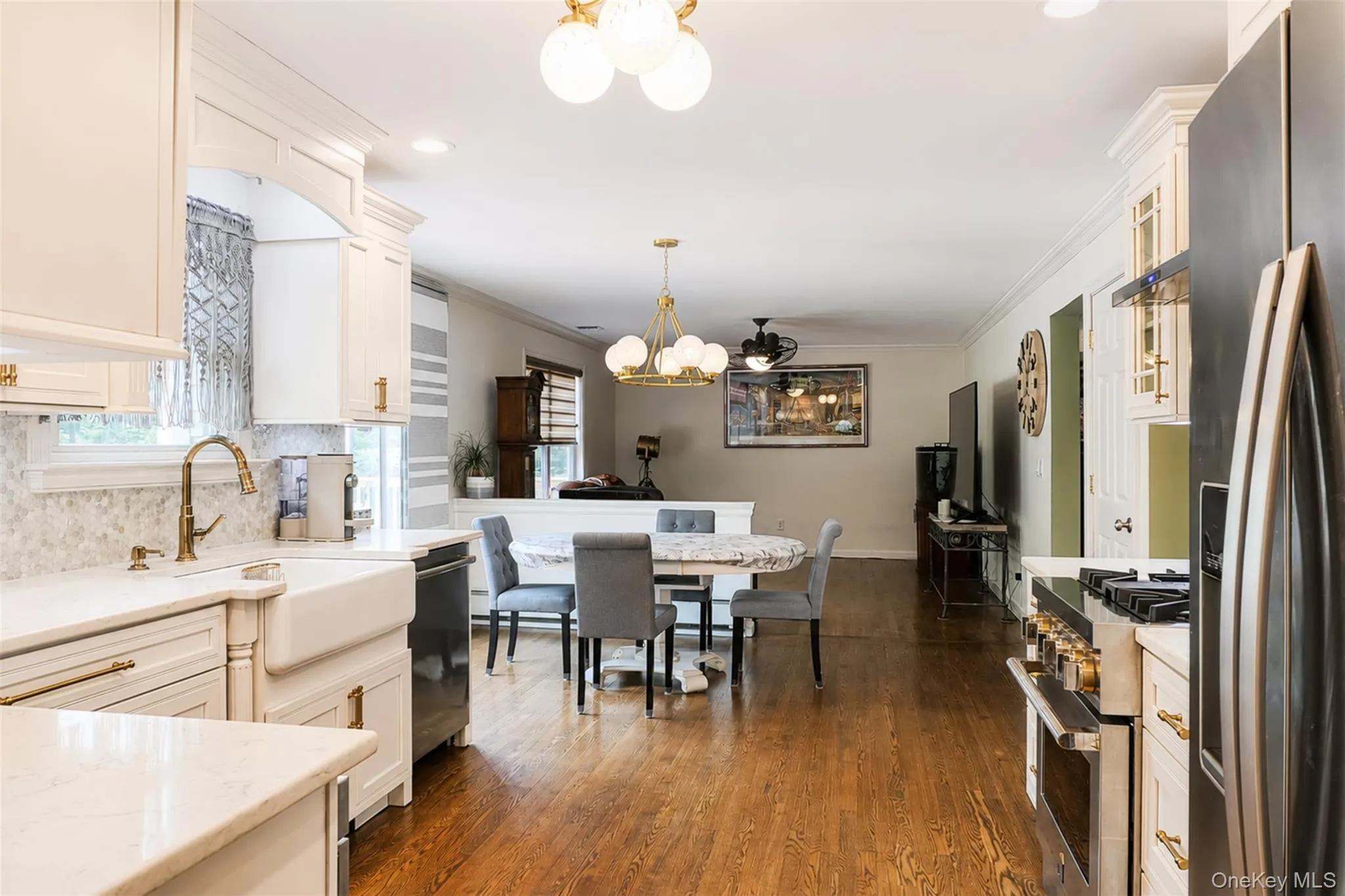 14 Southaven Drive, Brookhaven, NY, 4 Bedrooms Bedrooms, 8 Rooms Rooms,2 BathroomsBathrooms,Residential,For Rent,Southaven,0,1032898 14 Southaven Drive, Brookhaven, NY, 4 Bedrooms Bedrooms, 8 Rooms Rooms,2 BathroomsBathrooms,Residential,For Rent,Southaven,0,1032898