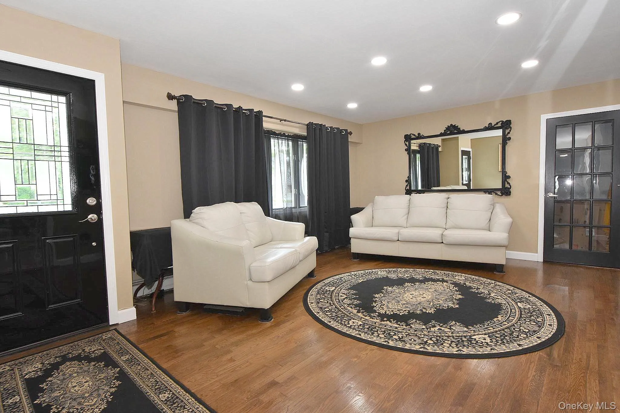 2224 Louis Kossuth Avenue, Islip, NY, 7 Bedrooms Bedrooms, 16 Rooms Rooms,4 BathroomsBathrooms,Residential,For Rent,Louis Kossuth,0,1032900 2224 Louis Kossuth Avenue, Islip, NY, 7 Bedrooms Bedrooms, 16 Rooms Rooms,4 BathroomsBathrooms,Residential,For Rent,Louis Kossuth,0,1032900