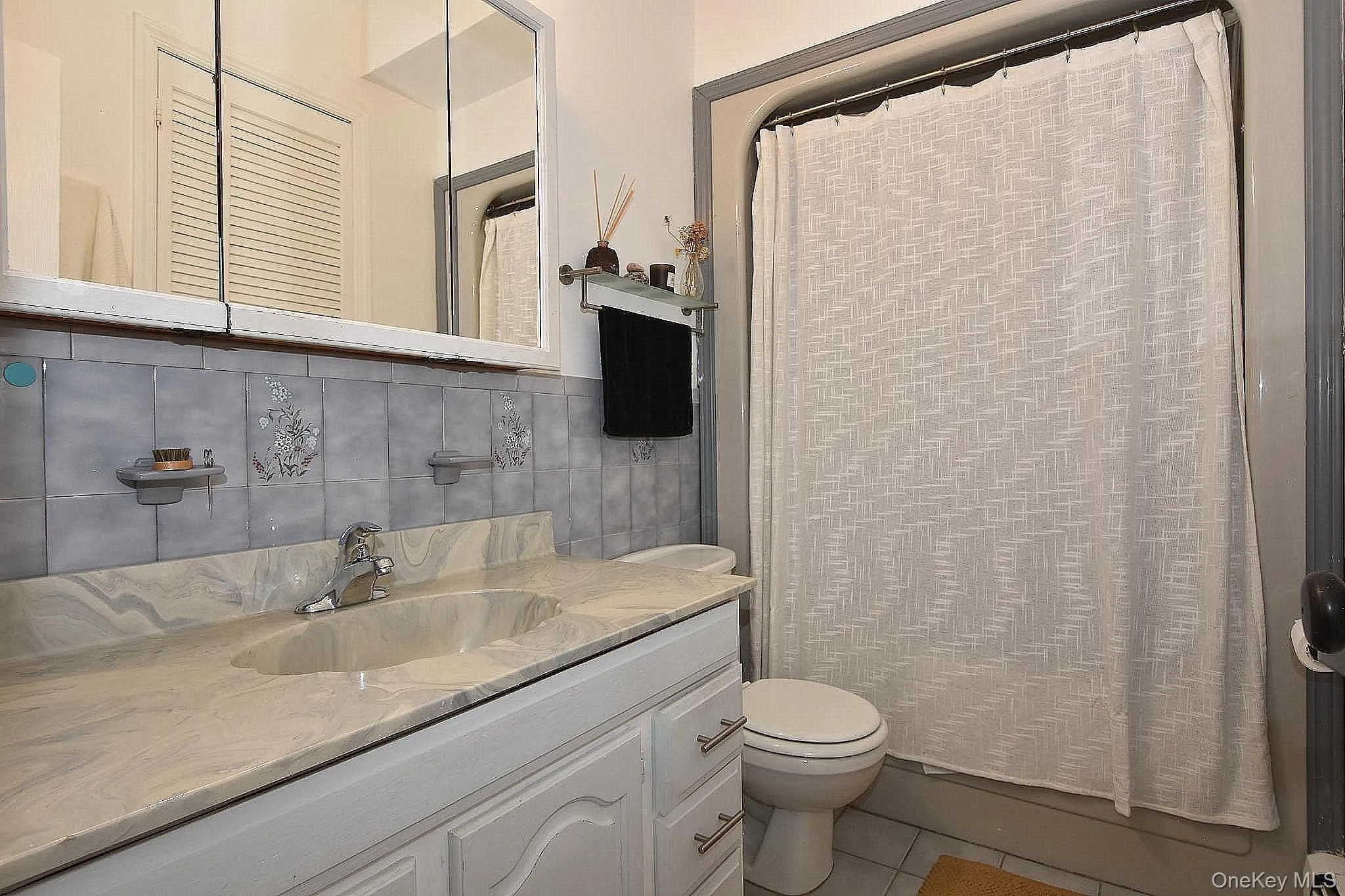 2224 Louis Kossuth Avenue, Islip, NY, 7 Bedrooms Bedrooms, 16 Rooms Rooms,4 BathroomsBathrooms,Residential,For Rent,Louis Kossuth,0,1032900 2224 Louis Kossuth Avenue, Islip, NY, 7 Bedrooms Bedrooms, 16 Rooms Rooms,4 BathroomsBathrooms,Residential,For Rent,Louis Kossuth,0,1032900