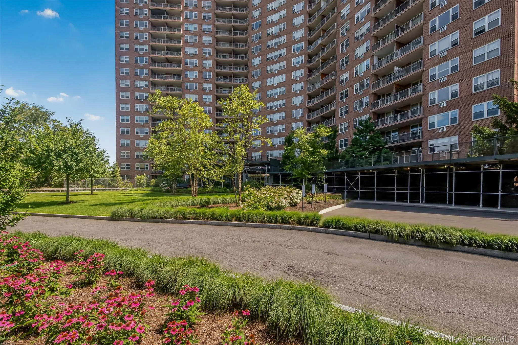 5900 Arlington Avenue, New York, NY, 2 Bedrooms Bedrooms, 4 Rooms Rooms,1 BathroomBathrooms,Residential,For Rent,Arlington,0,1032903 5900 Arlington Avenue, New York, NY, 2 Bedrooms Bedrooms, 4 Rooms Rooms,1 BathroomBathrooms,Residential,For Rent,Arlington,0,1032903