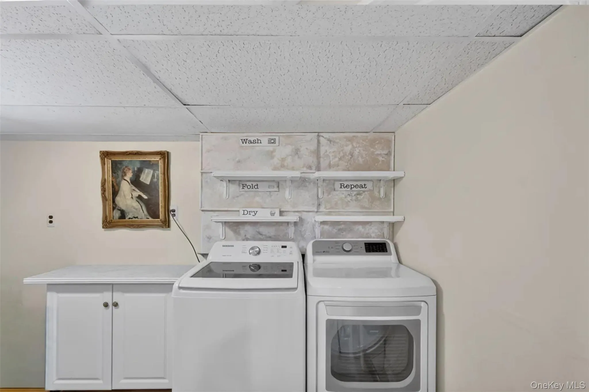 17 Bayberry Road, Brookhaven, NY, 3 Bedrooms Bedrooms, 8 Rooms Rooms,2 BathroomsBathrooms,Residential,For Rent,Bayberry,0,1032904 17 Bayberry Road, Brookhaven, NY, 3 Bedrooms Bedrooms, 8 Rooms Rooms,2 BathroomsBathrooms,Residential,For Rent,Bayberry,0,1032904