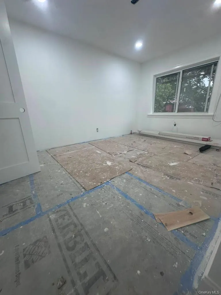 2449 92nd Street, New York, NY, 4 Bedrooms Bedrooms, 7 Rooms Rooms,1 BathroomBathrooms,Residential,For Rent,92nd,0,1032908 2449 92nd Street, New York, NY, 4 Bedrooms Bedrooms, 7 Rooms Rooms,1 BathroomBathrooms,Residential,For Rent,92nd,0,1032908
