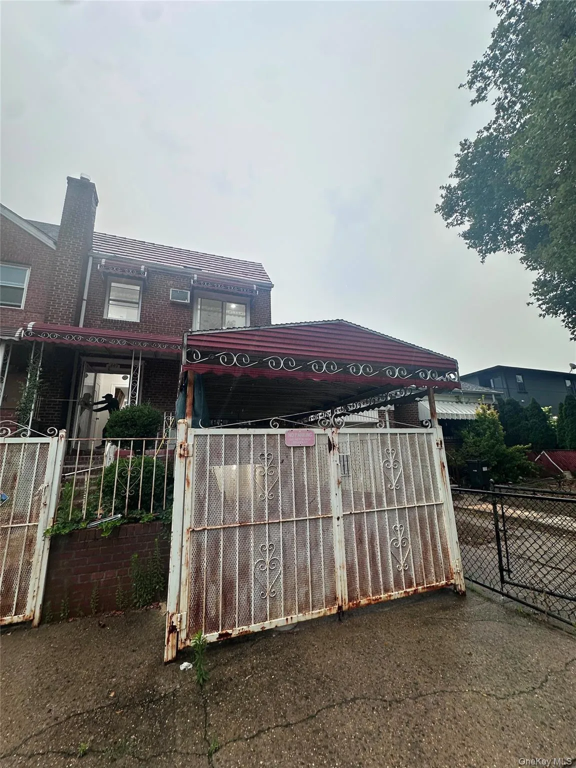 2449 92nd Street, New York, NY, 4 Bedrooms Bedrooms, 7 Rooms Rooms,1 BathroomBathrooms,Residential,For Rent,92nd,0,1032908 2449 92nd Street, New York, NY, 4 Bedrooms Bedrooms, 7 Rooms Rooms,1 BathroomBathrooms,Residential,For Rent,92nd,0,1032908