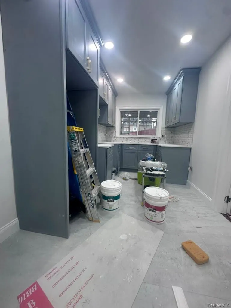 2449 92nd Street, New York, NY, 4 Bedrooms Bedrooms, 7 Rooms Rooms,1 BathroomBathrooms,Residential,For Rent,92nd,0,1032908 2449 92nd Street, New York, NY, 4 Bedrooms Bedrooms, 7 Rooms Rooms,1 BathroomBathrooms,Residential,For Rent,92nd,0,1032908