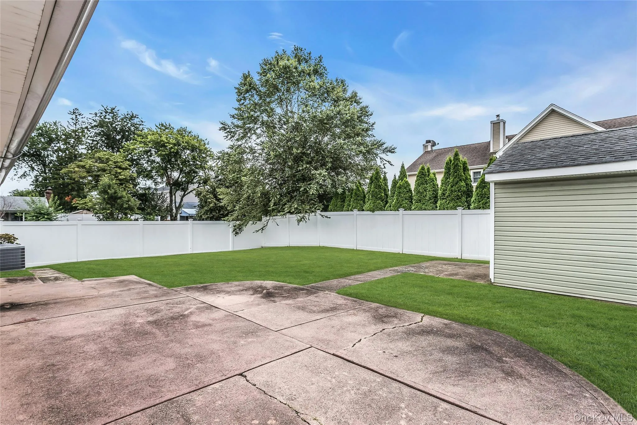 17 Blanche Street, Oyster Bay, NY, 3 Bedrooms Bedrooms, 5 Rooms Rooms,1 BathroomBathrooms,Residential,For Rent,Blanche,0,1032910 17 Blanche Street, Oyster Bay, NY, 3 Bedrooms Bedrooms, 5 Rooms Rooms,1 BathroomBathrooms,Residential,For Rent,Blanche,0,1032910