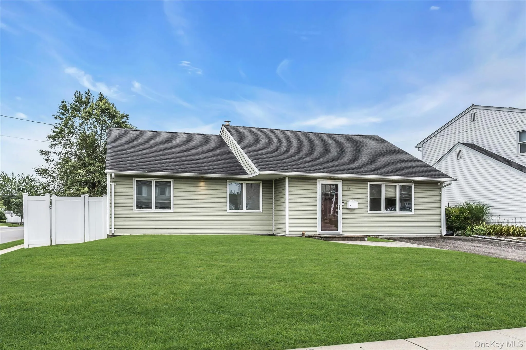 17 Blanche Street, Oyster Bay, NY, 3 Bedrooms Bedrooms, 5 Rooms Rooms,1 BathroomBathrooms,Residential,For Rent,Blanche,0,1032910 17 Blanche Street, Oyster Bay, NY, 3 Bedrooms Bedrooms, 5 Rooms Rooms,1 BathroomBathrooms,Residential,For Rent,Blanche,0,1032910