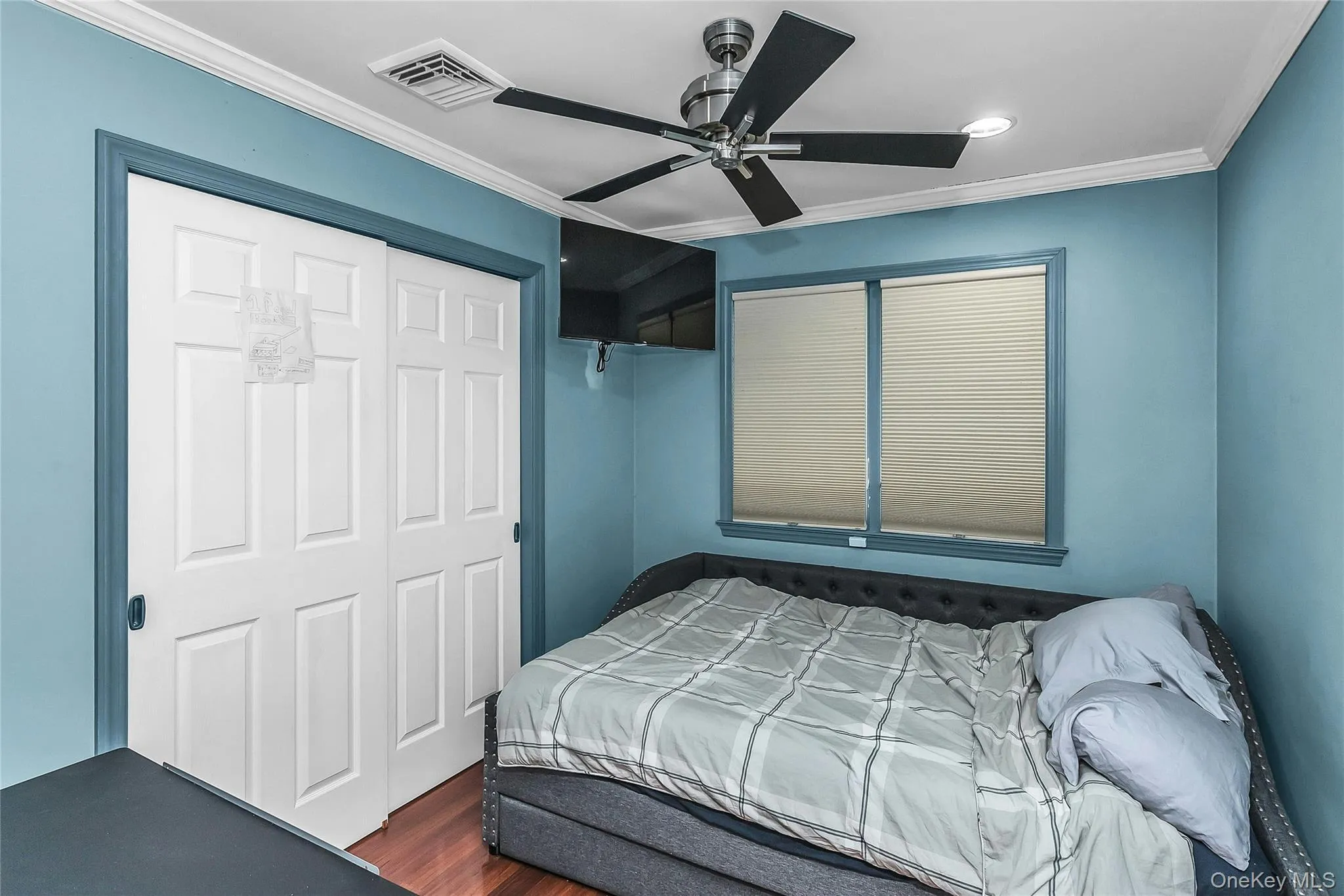 17 Blanche Street, Oyster Bay, NY, 3 Bedrooms Bedrooms, 5 Rooms Rooms,1 BathroomBathrooms,Residential,For Rent,Blanche,0,1032910 17 Blanche Street, Oyster Bay, NY, 3 Bedrooms Bedrooms, 5 Rooms Rooms,1 BathroomBathrooms,Residential,For Rent,Blanche,0,1032910
