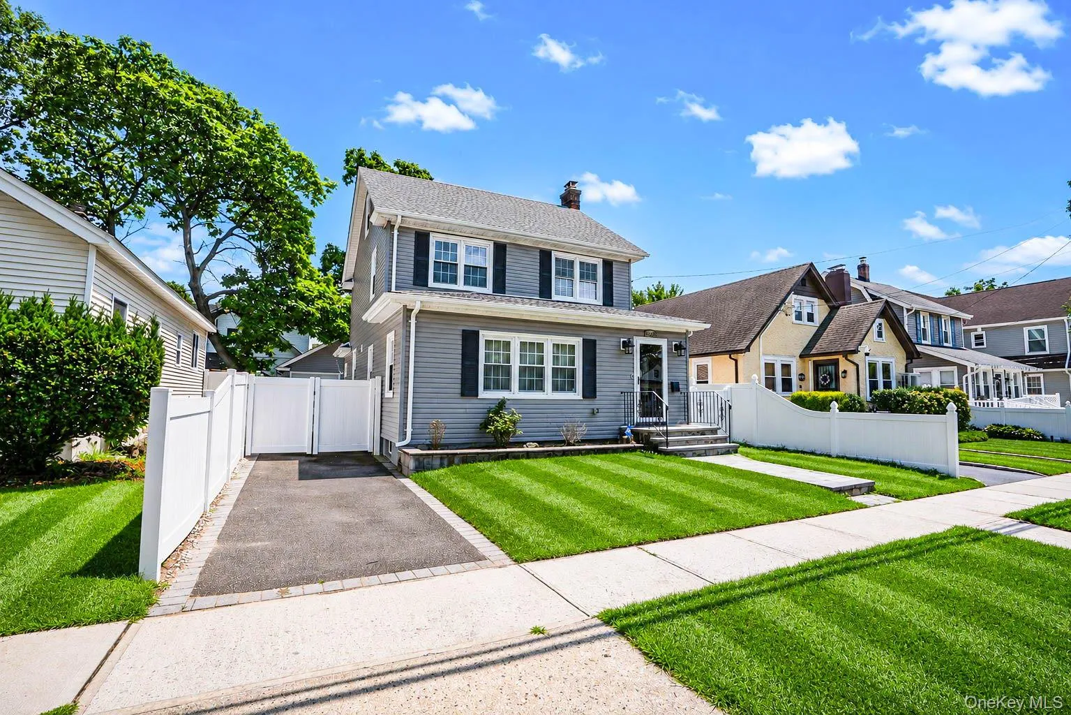 1365 Langdon Boulevard, Hempstead, NY, 3 Bedrooms Bedrooms, 8 Rooms Rooms,2 BathroomsBathrooms,Residential,For Rent,Langdon,0,1032913 1365 Langdon Boulevard, Hempstead, NY, 3 Bedrooms Bedrooms, 8 Rooms Rooms,2 BathroomsBathrooms,Residential,For Rent,Langdon,0,1032913