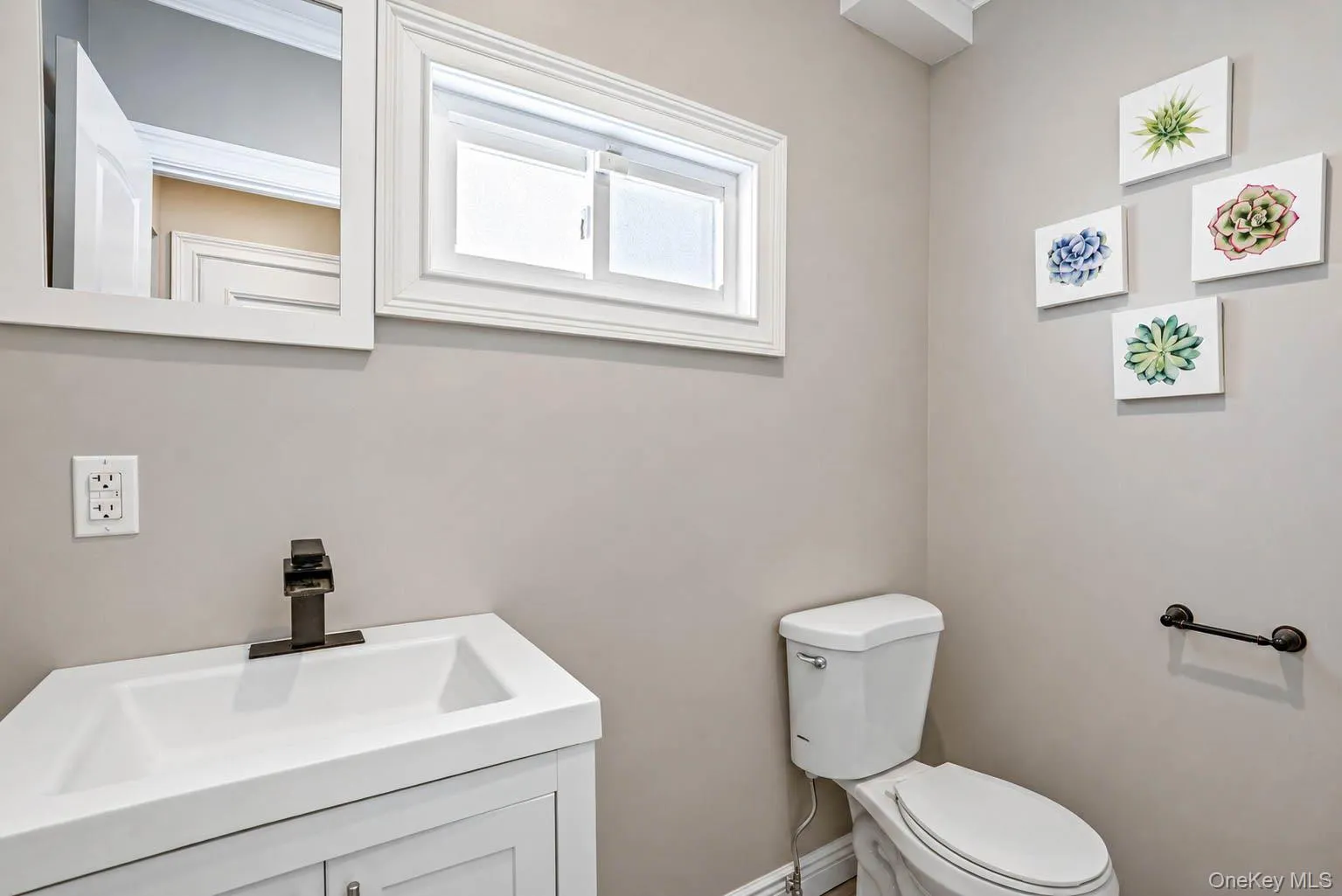 1365 Langdon Boulevard, Hempstead, NY, 3 Bedrooms Bedrooms, 8 Rooms Rooms,2 BathroomsBathrooms,Residential,For Rent,Langdon,0,1032913 1365 Langdon Boulevard, Hempstead, NY, 3 Bedrooms Bedrooms, 8 Rooms Rooms,2 BathroomsBathrooms,Residential,For Rent,Langdon,0,1032913