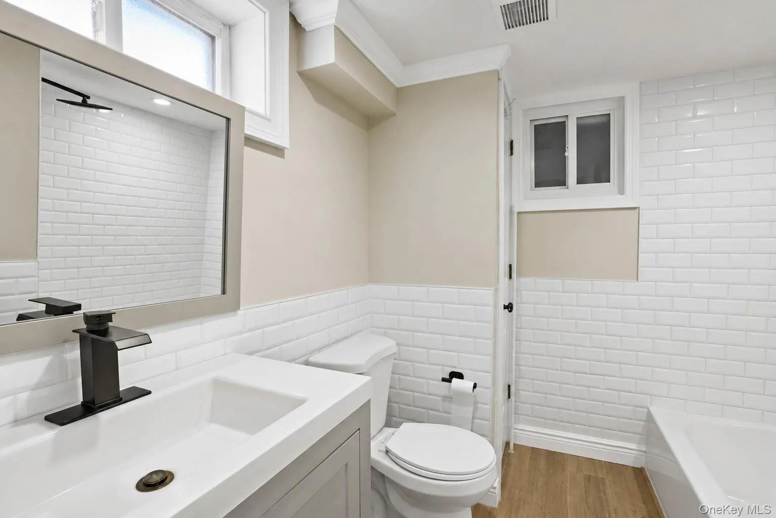 1365 Langdon Boulevard, Hempstead, NY, 3 Bedrooms Bedrooms, 8 Rooms Rooms,2 BathroomsBathrooms,Residential,For Rent,Langdon,0,1032913 1365 Langdon Boulevard, Hempstead, NY, 3 Bedrooms Bedrooms, 8 Rooms Rooms,2 BathroomsBathrooms,Residential,For Rent,Langdon,0,1032913