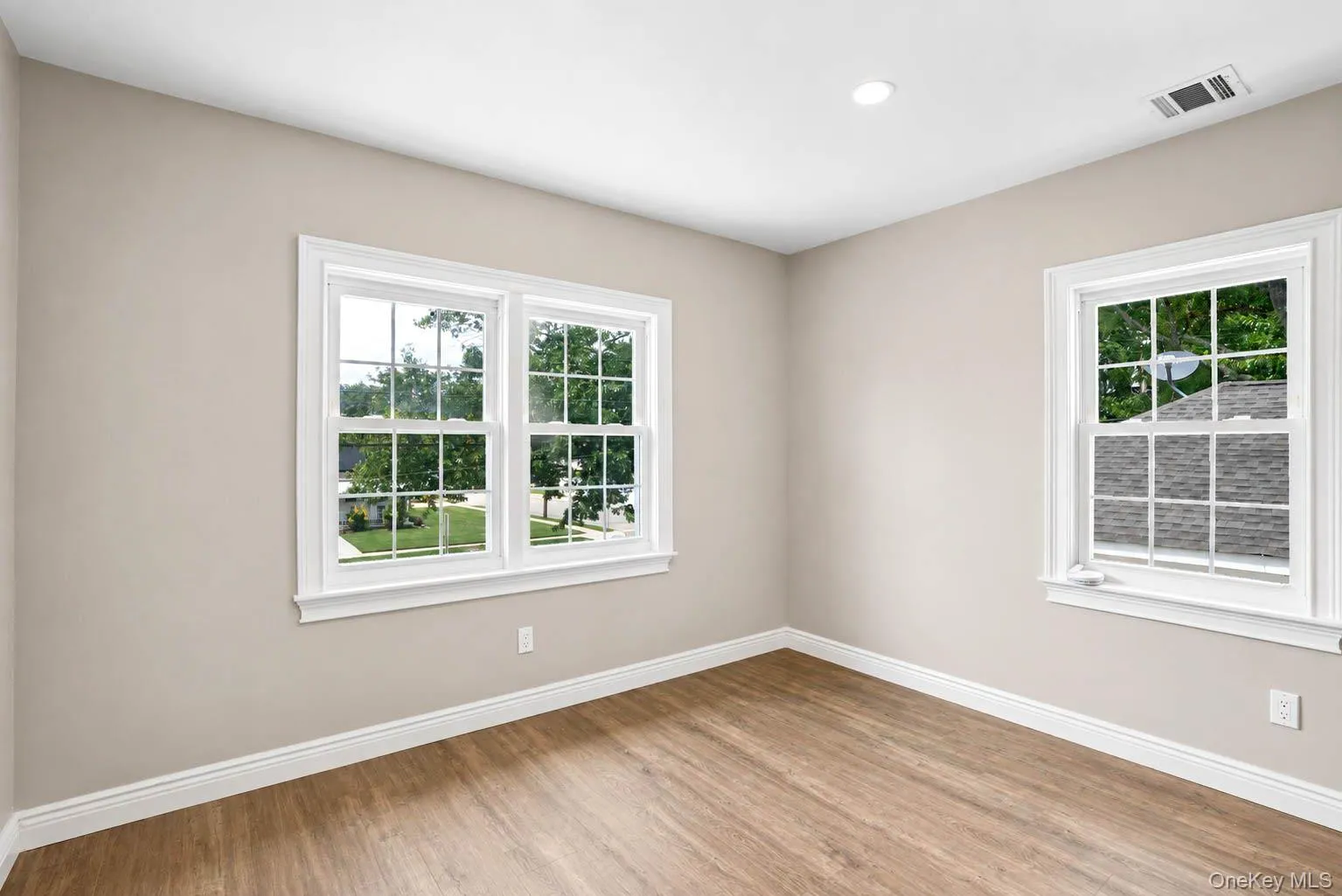 1365 Langdon Boulevard, Hempstead, NY, 3 Bedrooms Bedrooms, 8 Rooms Rooms,2 BathroomsBathrooms,Residential,For Rent,Langdon,0,1032913 1365 Langdon Boulevard, Hempstead, NY, 3 Bedrooms Bedrooms, 8 Rooms Rooms,2 BathroomsBathrooms,Residential,For Rent,Langdon,0,1032913