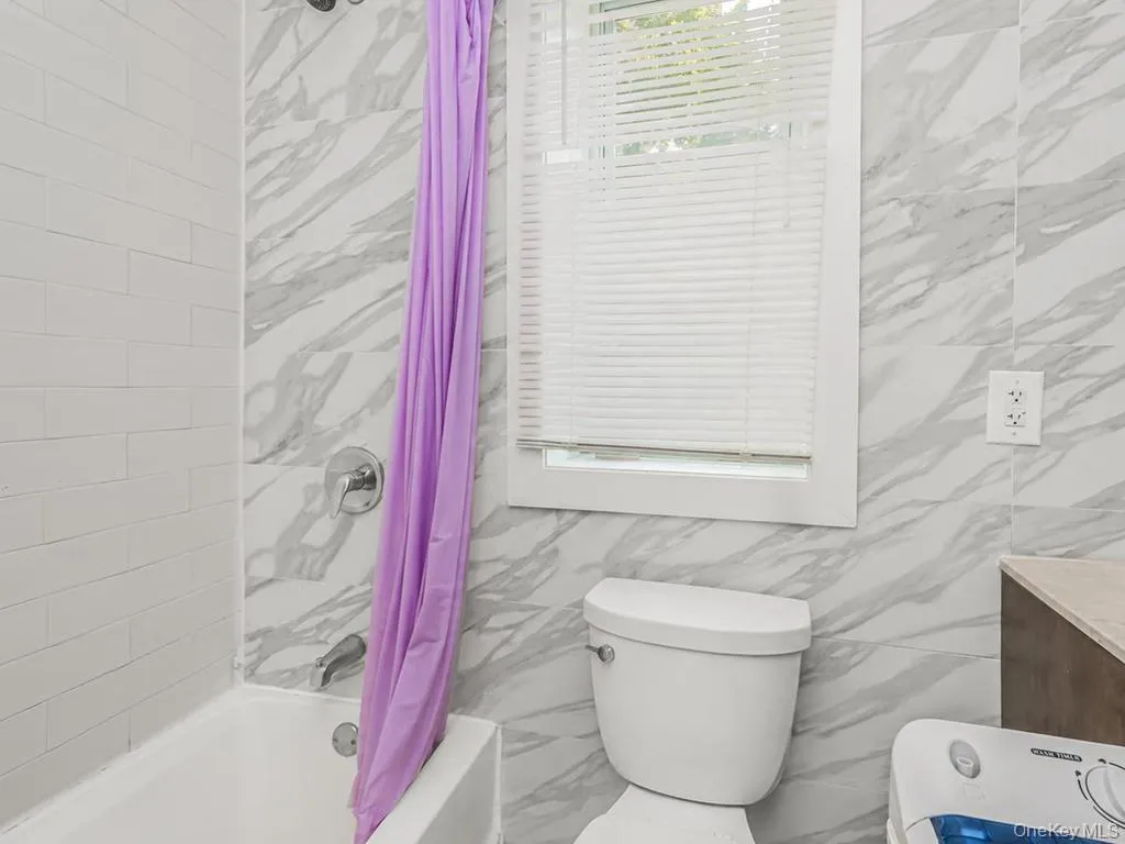 3057 Williamsbridge Road, New York, NY, 3 Bedrooms Bedrooms, 5 Rooms Rooms,2 BathroomsBathrooms,Residential,For Rent,Williamsbridge,0,1032916 3057 Williamsbridge Road, New York, NY, 3 Bedrooms Bedrooms, 5 Rooms Rooms,2 BathroomsBathrooms,Residential,For Rent,Williamsbridge,0,1032916