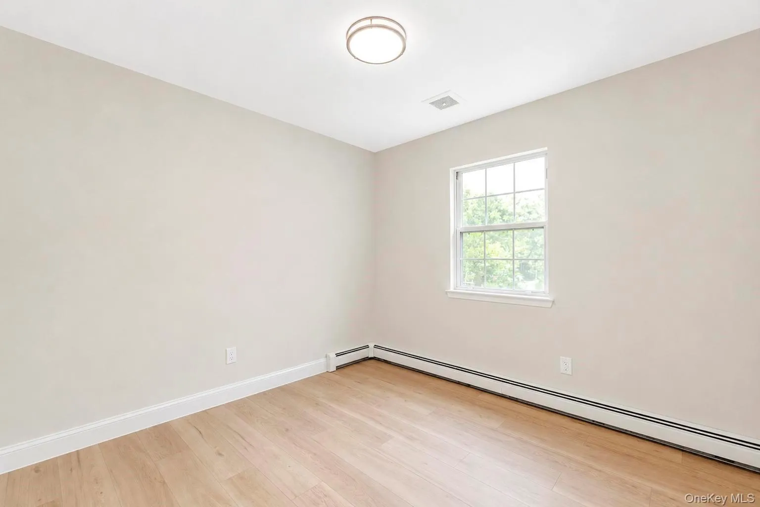 11 Bates Lane, Brookhaven, NY, 4 Bedrooms Bedrooms, 6 Rooms Rooms,2 BathroomsBathrooms,Residential,For Rent,Bates,0,1032928 11 Bates Lane, Brookhaven, NY, 4 Bedrooms Bedrooms, 6 Rooms Rooms,2 BathroomsBathrooms,Residential,For Rent,Bates,0,1032928