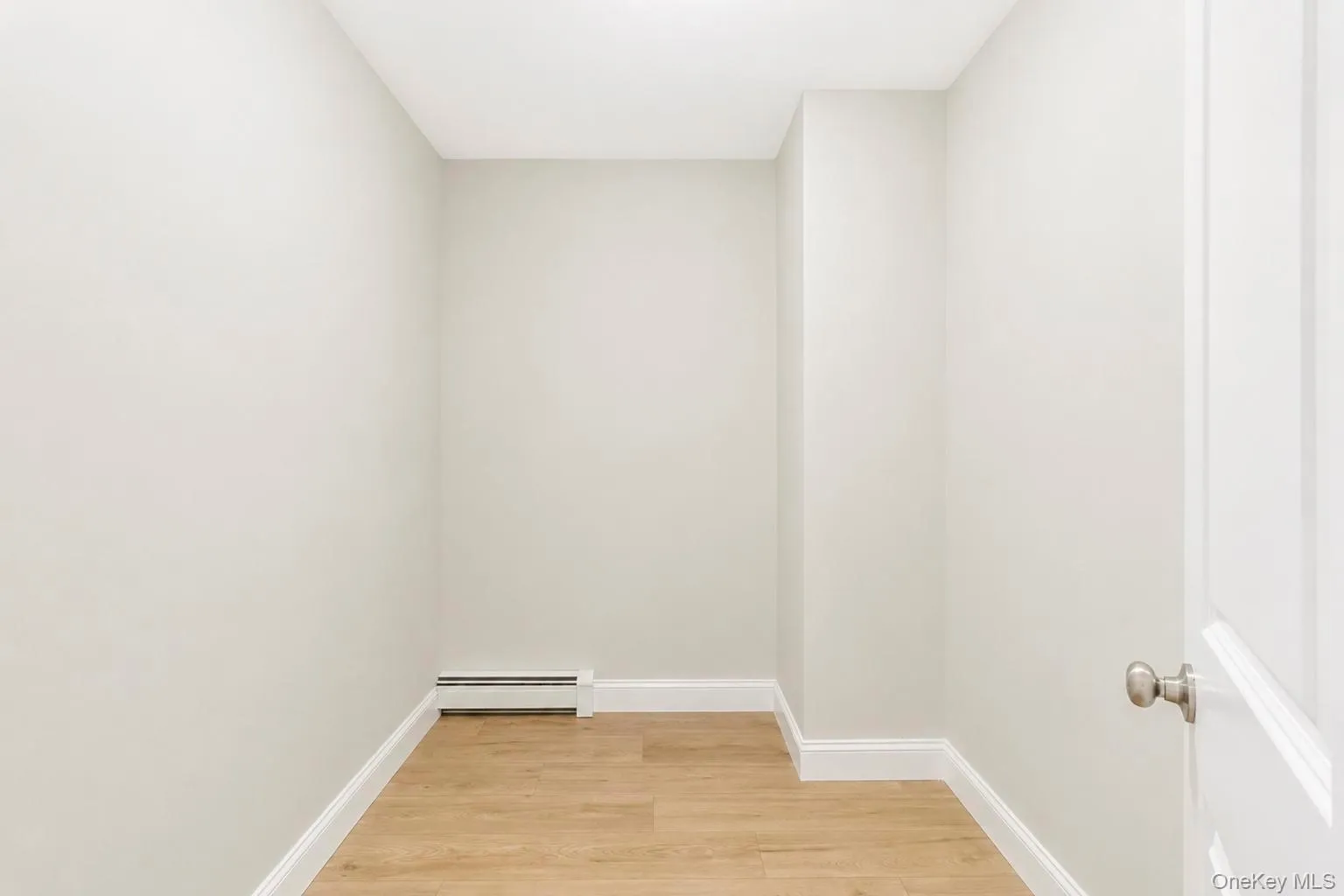 11 Bates Lane, Brookhaven, NY, 4 Bedrooms Bedrooms, 6 Rooms Rooms,2 BathroomsBathrooms,Residential,For Rent,Bates,0,1032928 11 Bates Lane, Brookhaven, NY, 4 Bedrooms Bedrooms, 6 Rooms Rooms,2 BathroomsBathrooms,Residential,For Rent,Bates,0,1032928