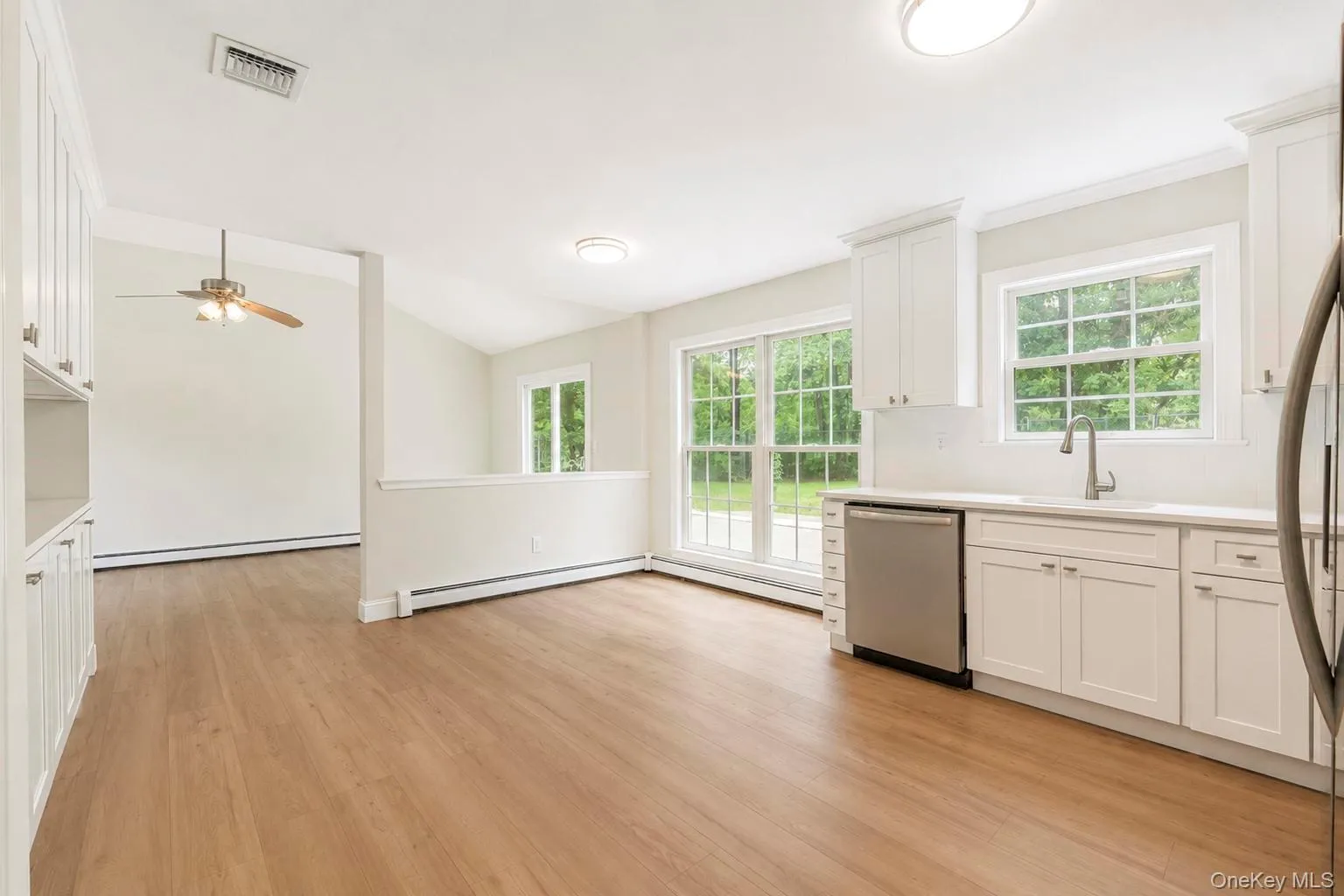 11 Bates Lane, Brookhaven, NY, 4 Bedrooms Bedrooms, 6 Rooms Rooms,2 BathroomsBathrooms,Residential,For Rent,Bates,0,1032928 11 Bates Lane, Brookhaven, NY, 4 Bedrooms Bedrooms, 6 Rooms Rooms,2 BathroomsBathrooms,Residential,For Rent,Bates,0,1032928