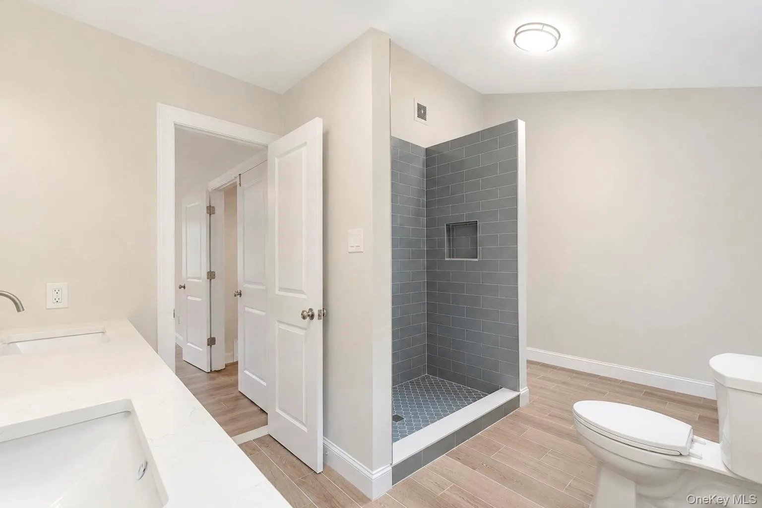 11 Bates Lane, Brookhaven, NY, 4 Bedrooms Bedrooms, 6 Rooms Rooms,2 BathroomsBathrooms,Residential,For Rent,Bates,0,1032928 11 Bates Lane, Brookhaven, NY, 4 Bedrooms Bedrooms, 6 Rooms Rooms,2 BathroomsBathrooms,Residential,For Rent,Bates,0,1032928